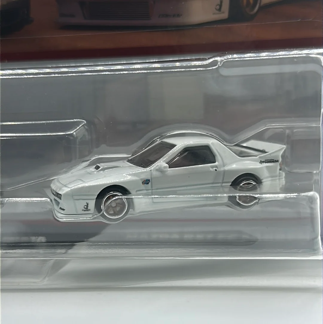 ‘04 Mazda Miata & Mazda RX7 FC Pandem TWIN PACK Car Culture Hotwheels Premium - Image 4