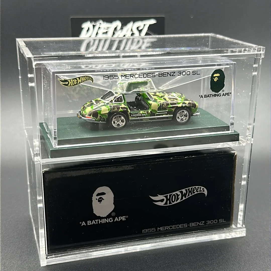 1955 Mercedes Benz 300 SL Camo - HOTWHEELS X BAPE COLLAB RLC w/ Acrylic case BUNDLE - Image 2