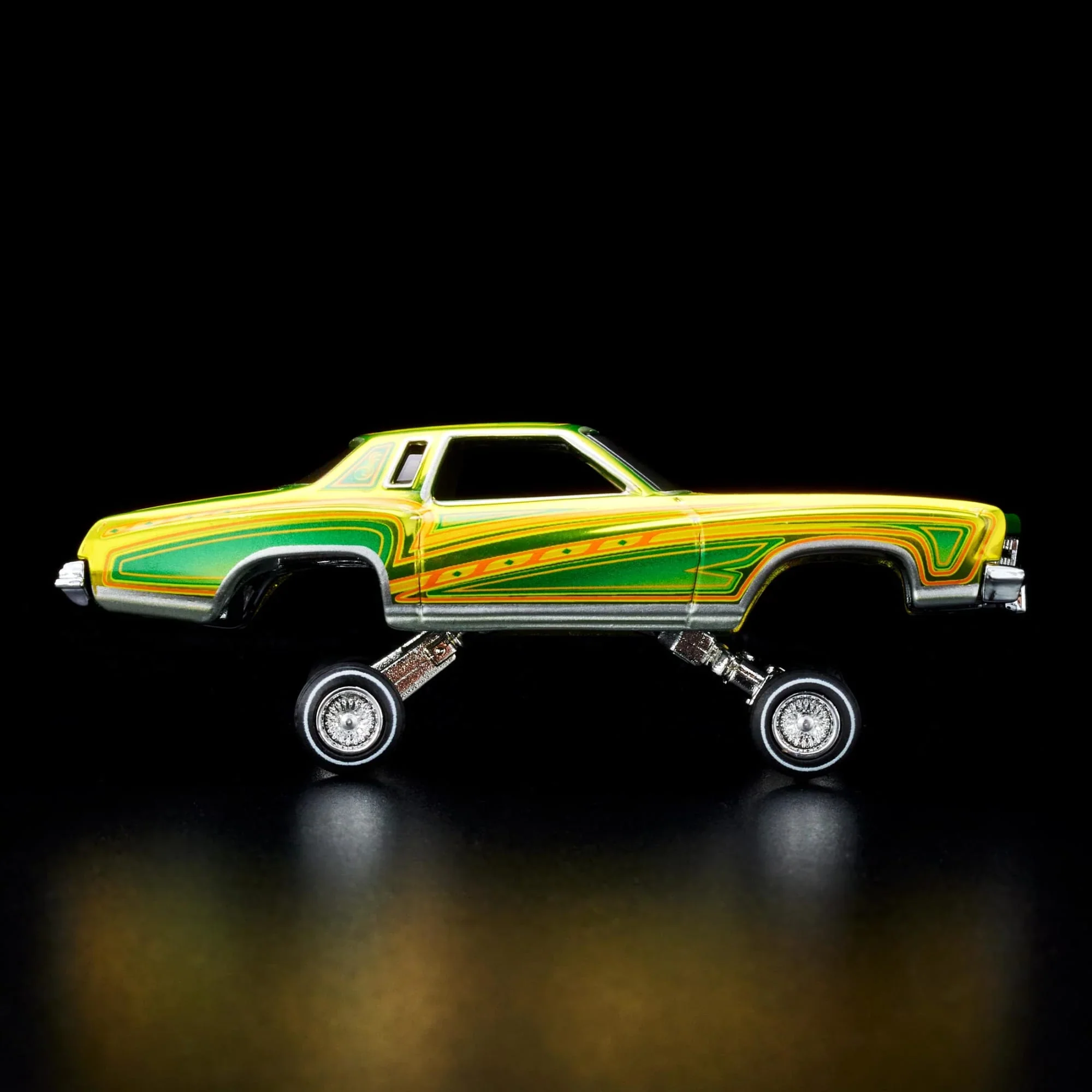 1975 Chevrolet Monte Carlo Lowrider - RLC Exclusive Hotwheels Collectors - Image 12