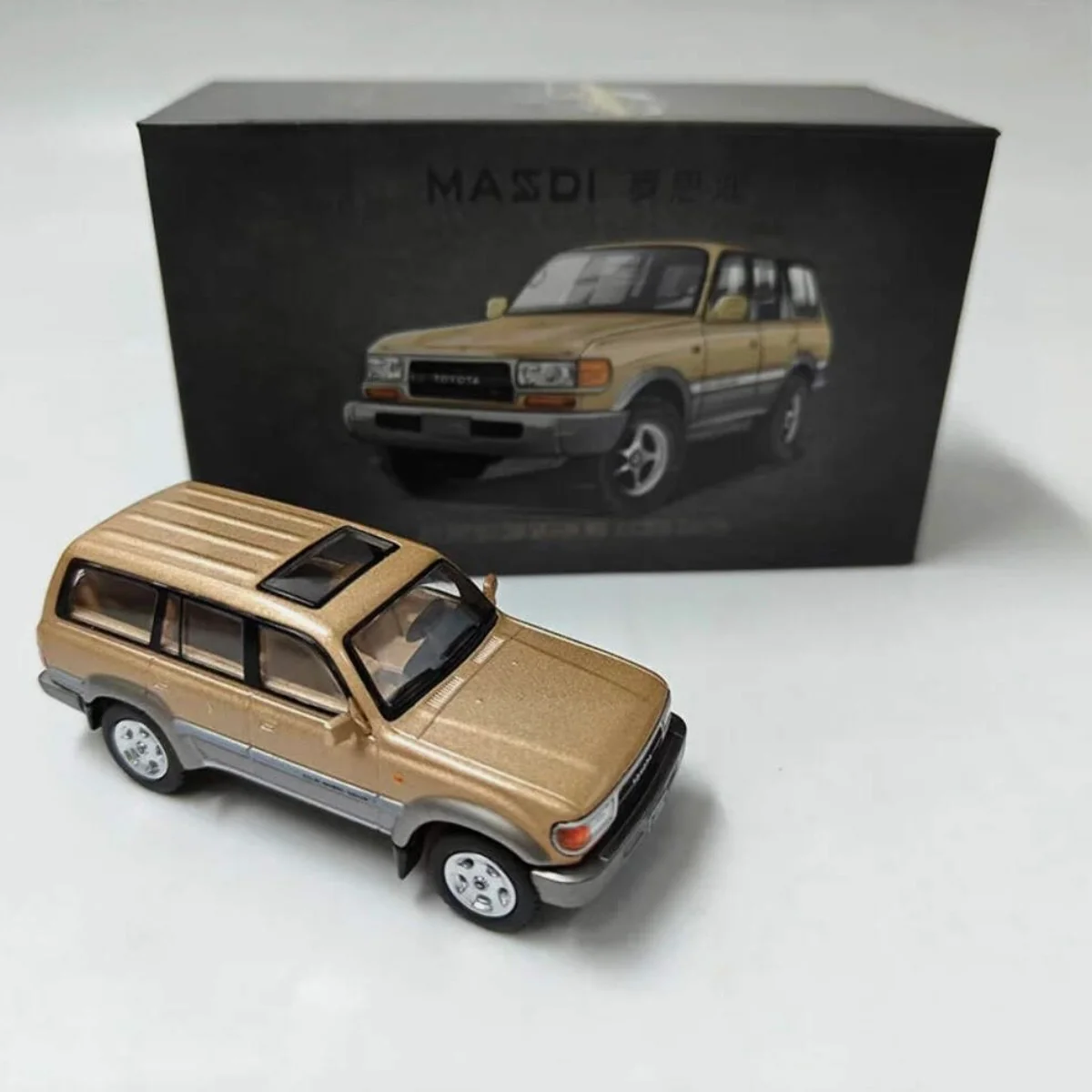 1994 Toyota Land Cruiser (LC80) Sand Gold - MASDI 1:64 - Image 5