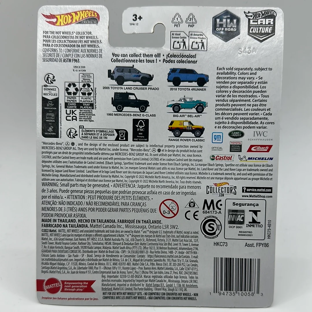 2018 Toyota 4Runner HW OFF ROAD 2/5 Hotwheels Premium 1:64 - Image 2