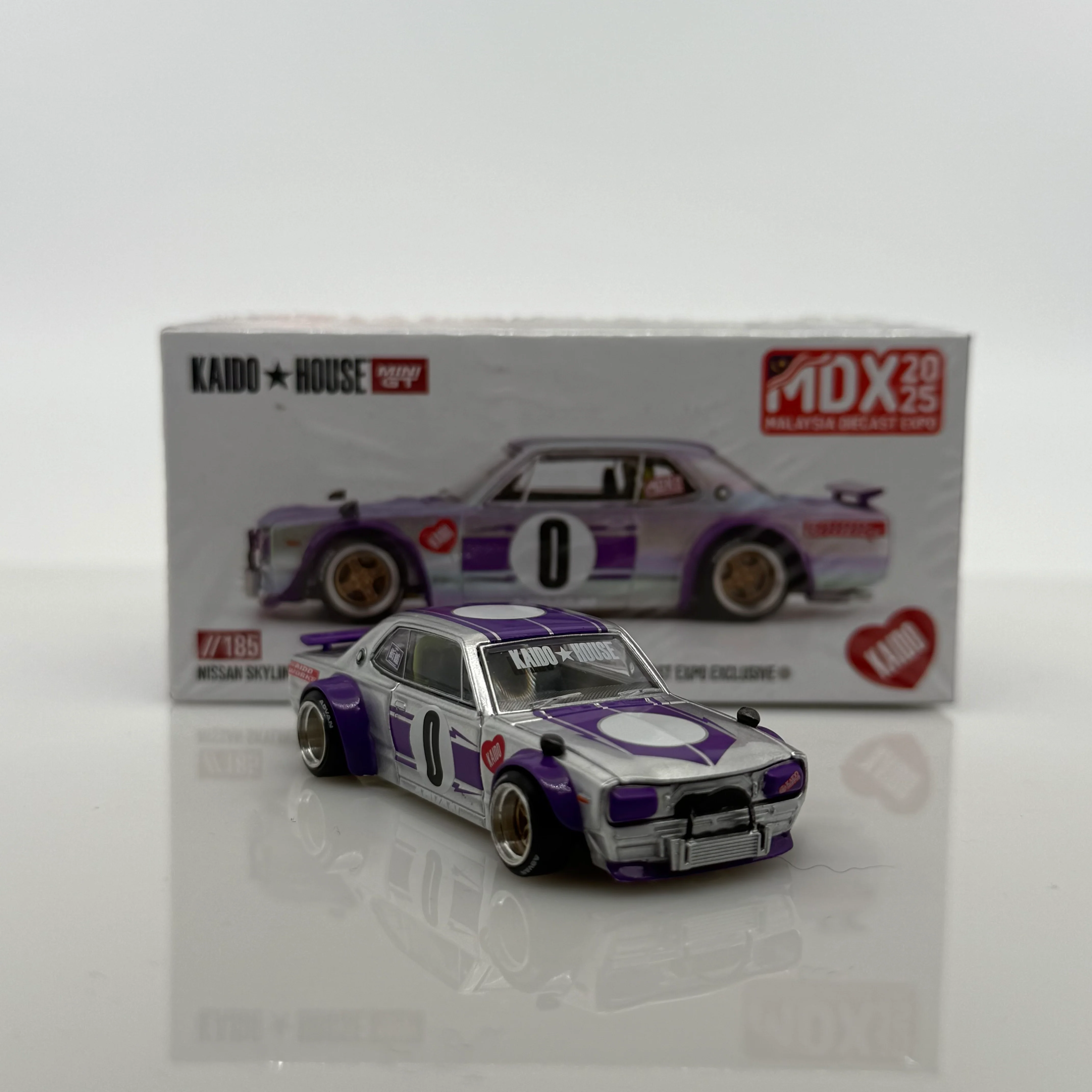 2025 MDX Exclusive Kaido House x Mini GT Nissan Skyline 2000GT-R KGPC10 Kaido Works “Opened” - Image 2