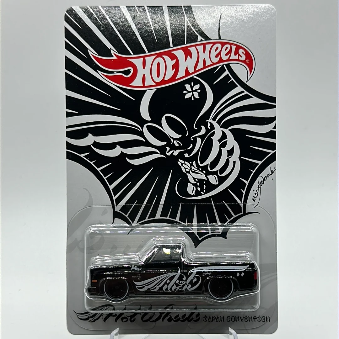‘83 Chevy Silverado Hotwheels JAPAN Convention 2024 (Left Facing) #6846/7000 - Image 2