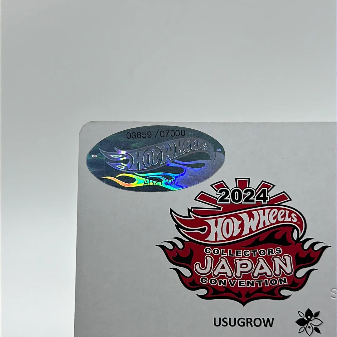 ‘83 Chevy Silverado Hotwheels JAPAN Convention 2024 (Right Facing) #3859/7000 - Image 3
