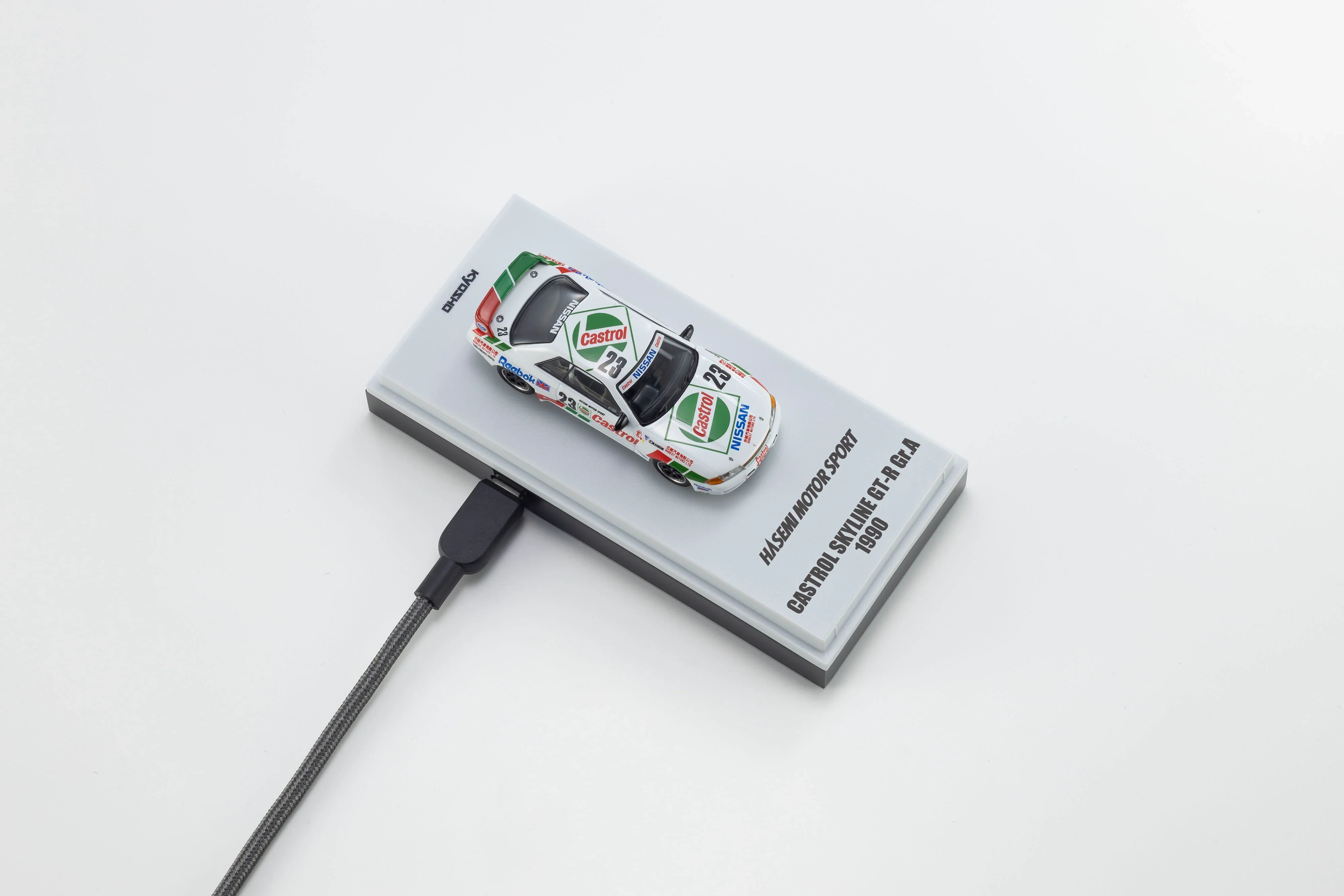 CASTROL NISSAN SKYLINE GT-R Gr.A 1990 #23 - Kyosho 1:64 - Image 5