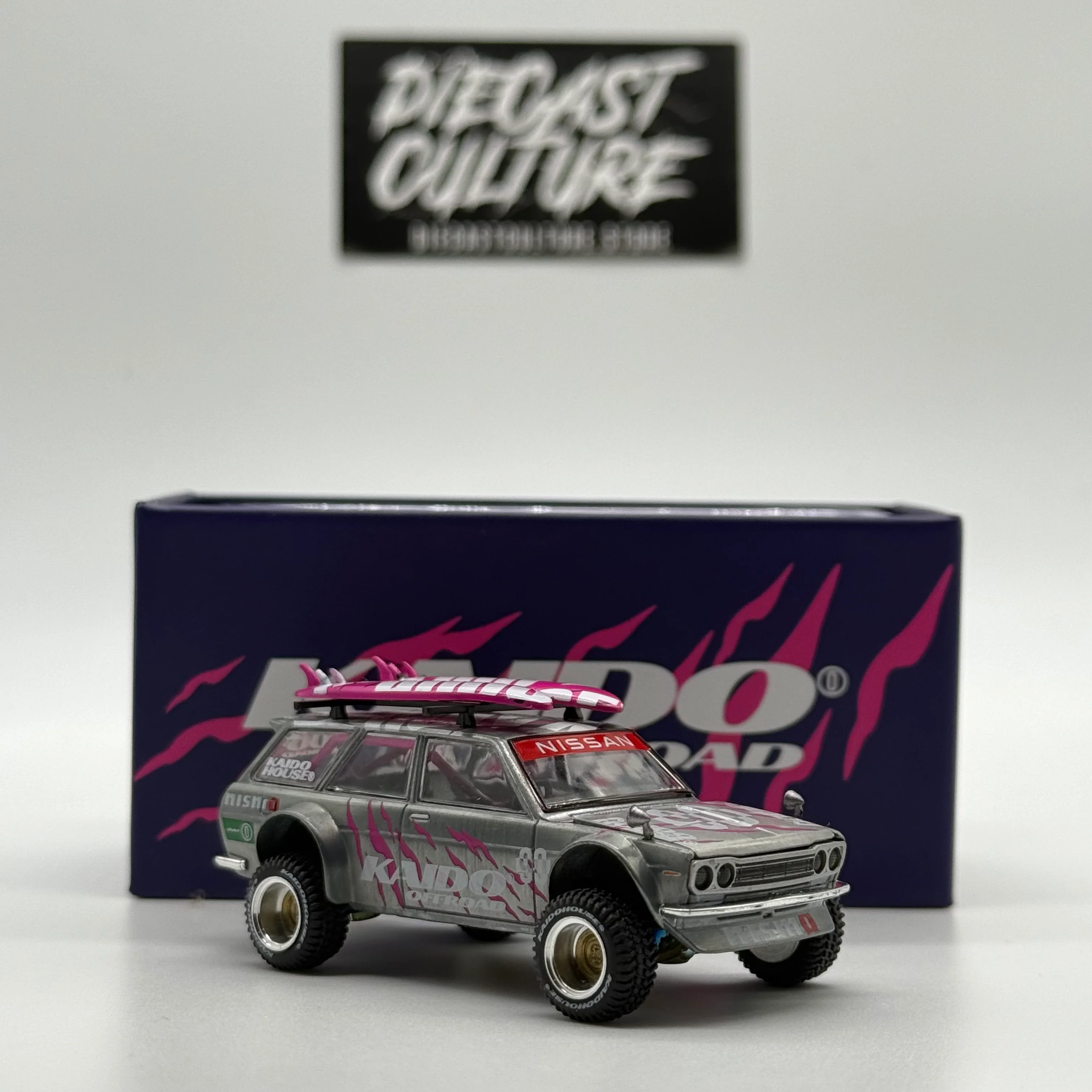 Datsun 510 4x4 Wagon *CHASE* Kaido Off-road V2 Kaido house x MiniGT