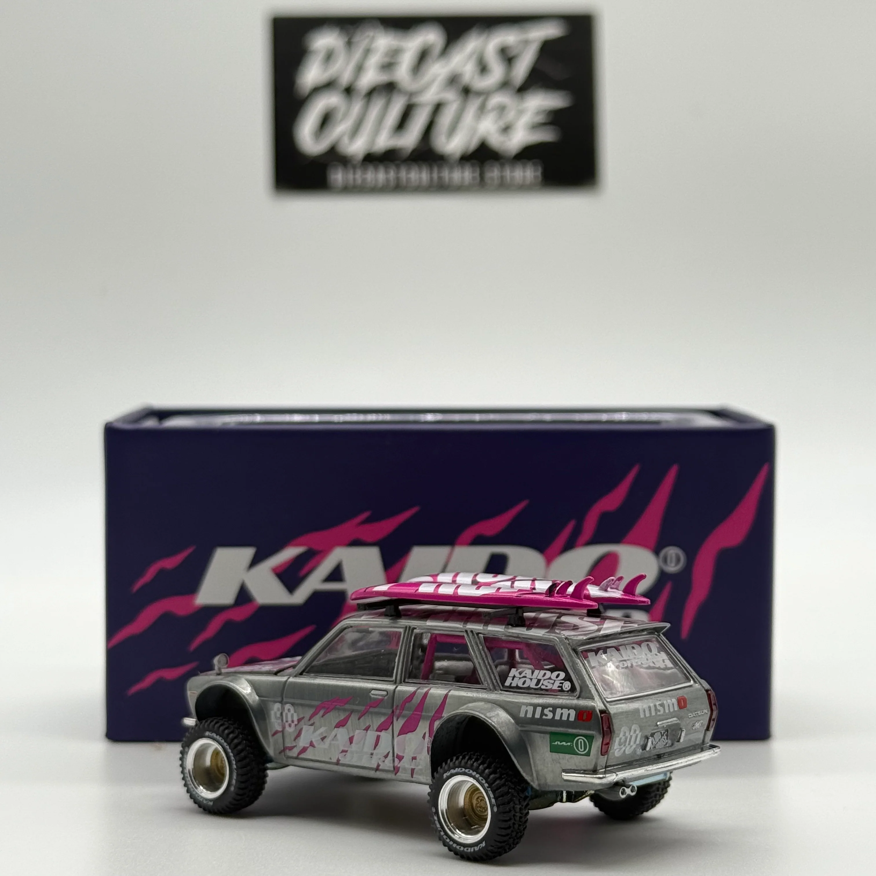 Datsun 510 4x4 Wagon *CHASE* Kaido Off-road V2 Kaido house x MiniGT - Image 4