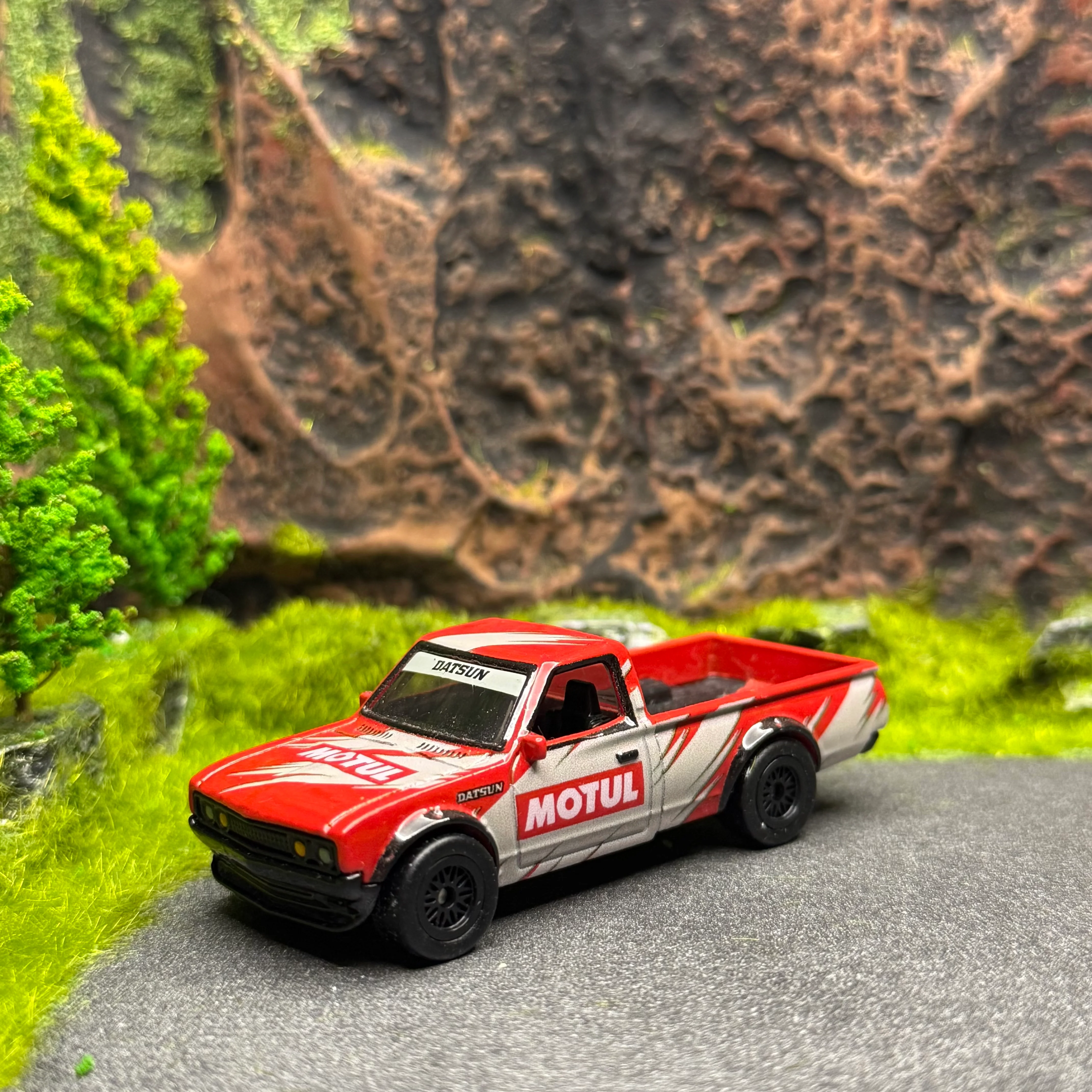 Datsun 620 MOTUL *Loose* - Image 2