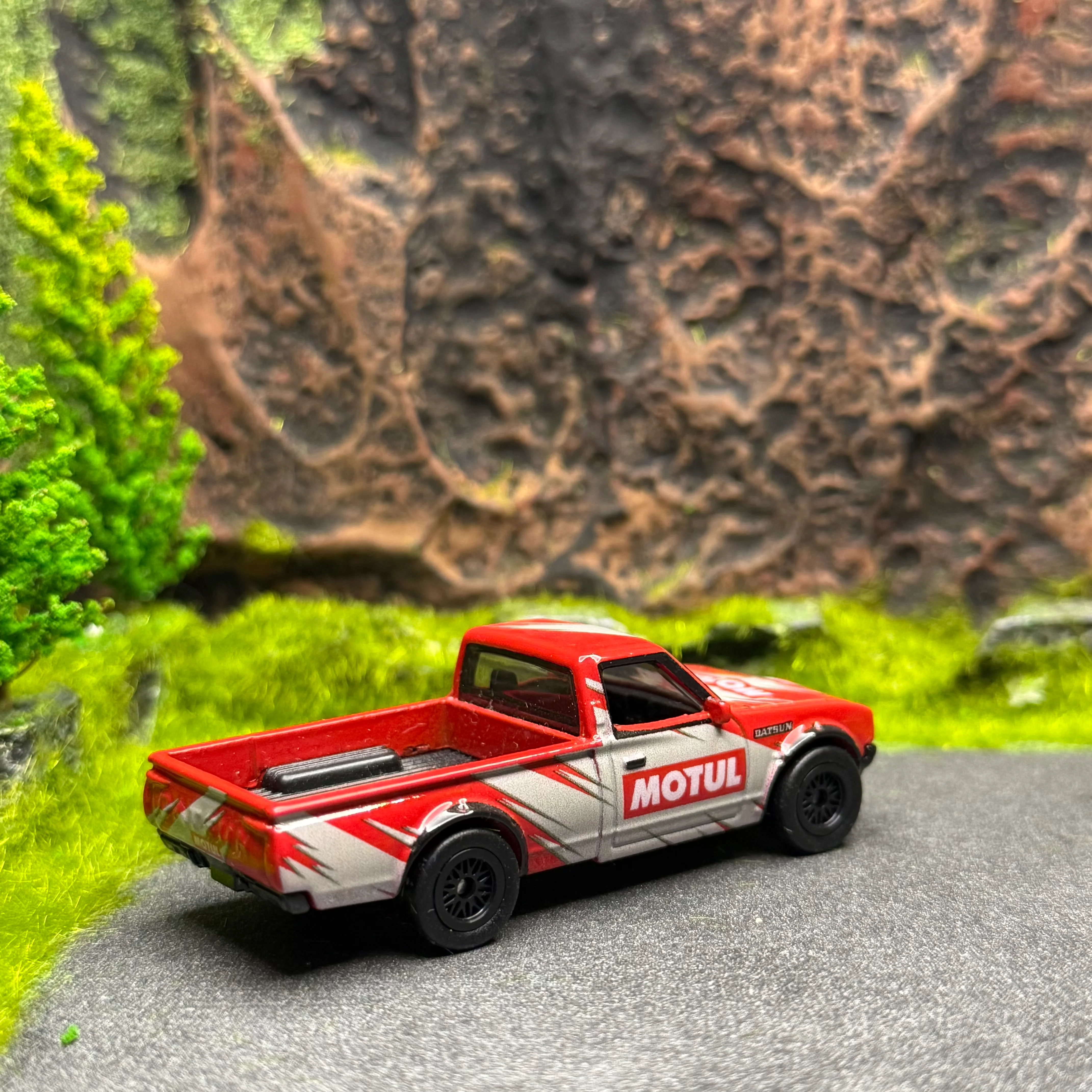 Datsun 620 MOTUL *Loose* - Image 3