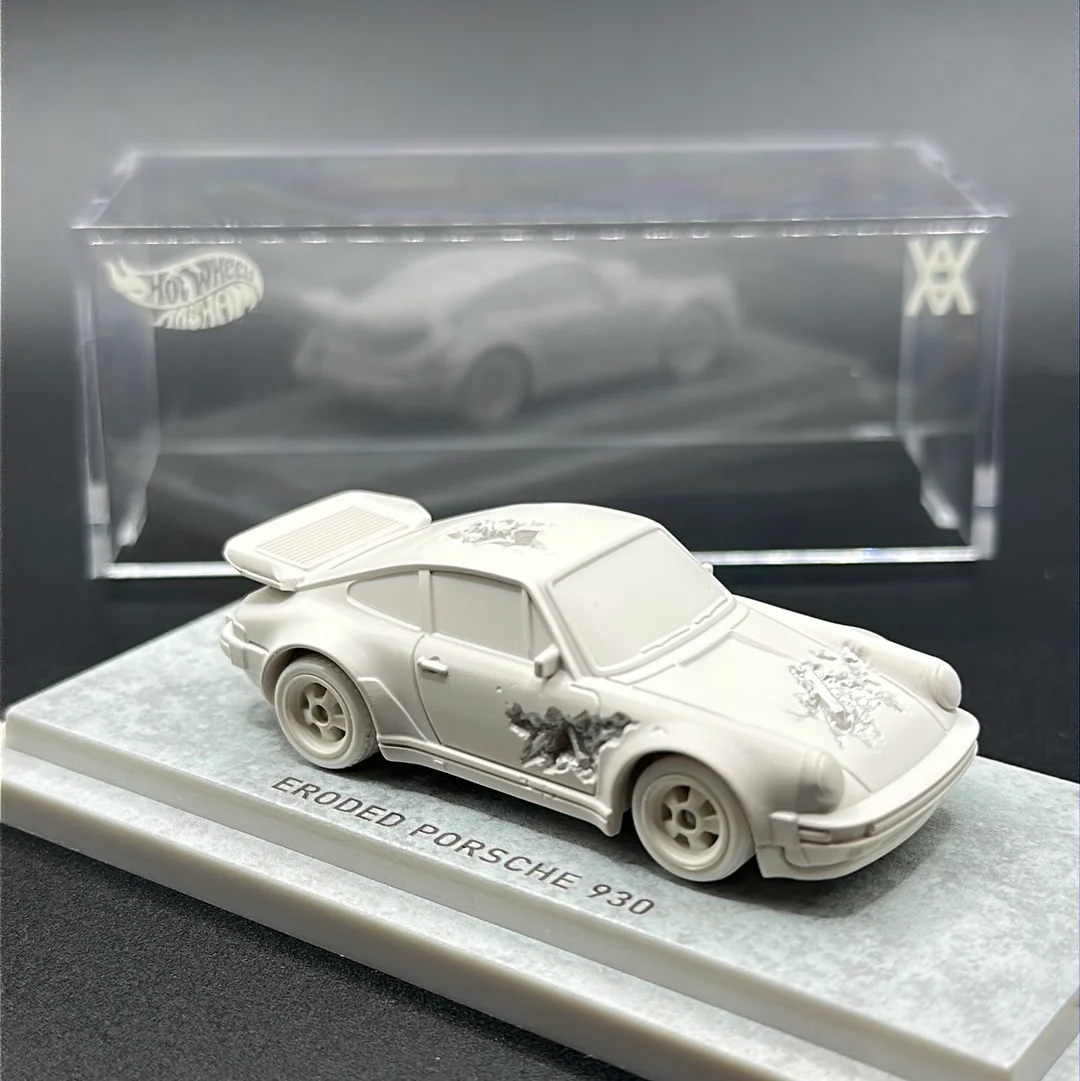 Eroded Porsche 930 Hotwheels x Daniel Arsham - Mattel Creations *No box* - Image 4