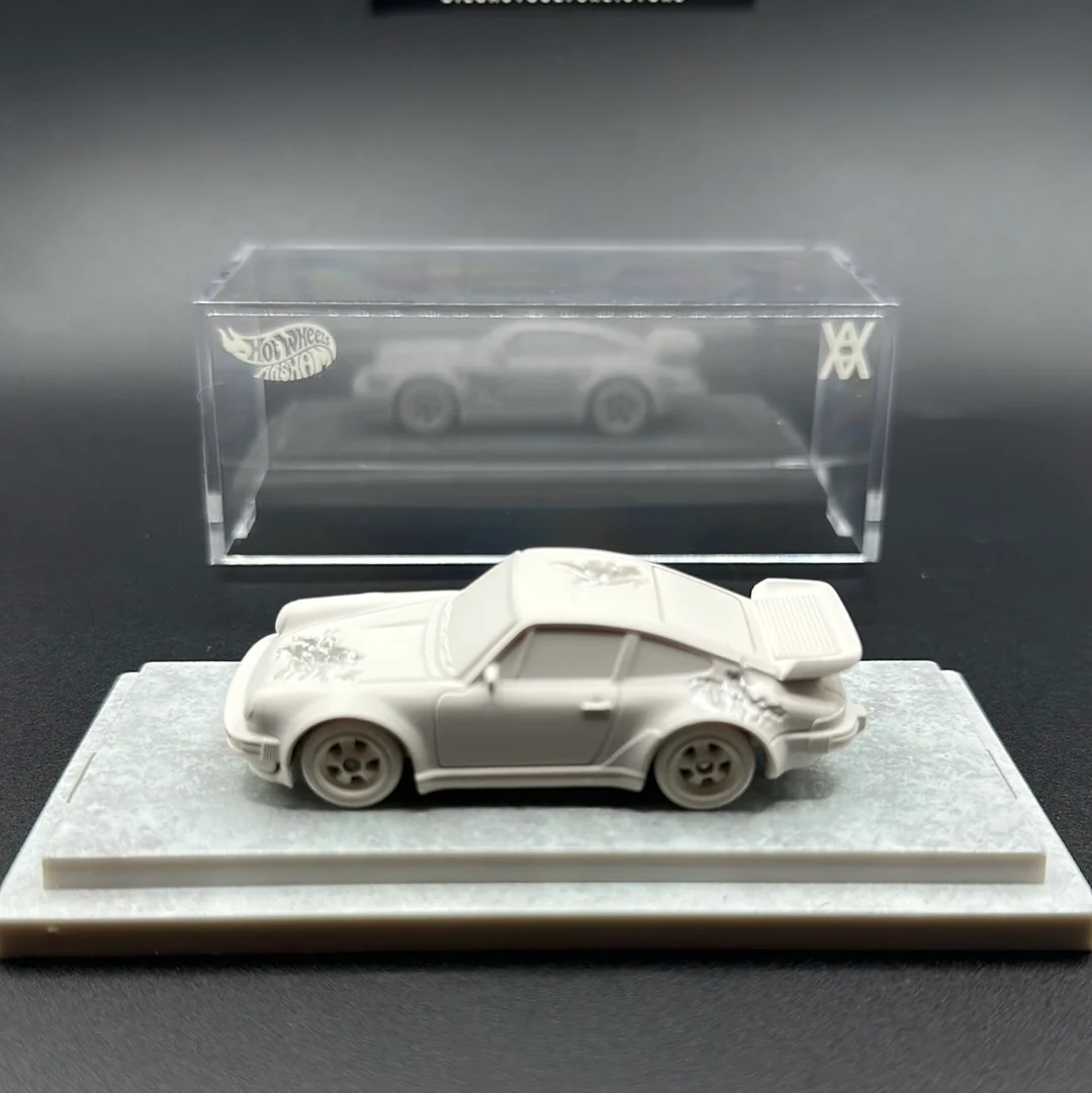 Eroded Porsche 930 Hotwheels x Daniel Arsham - Mattel Creations *No box* - Image 7