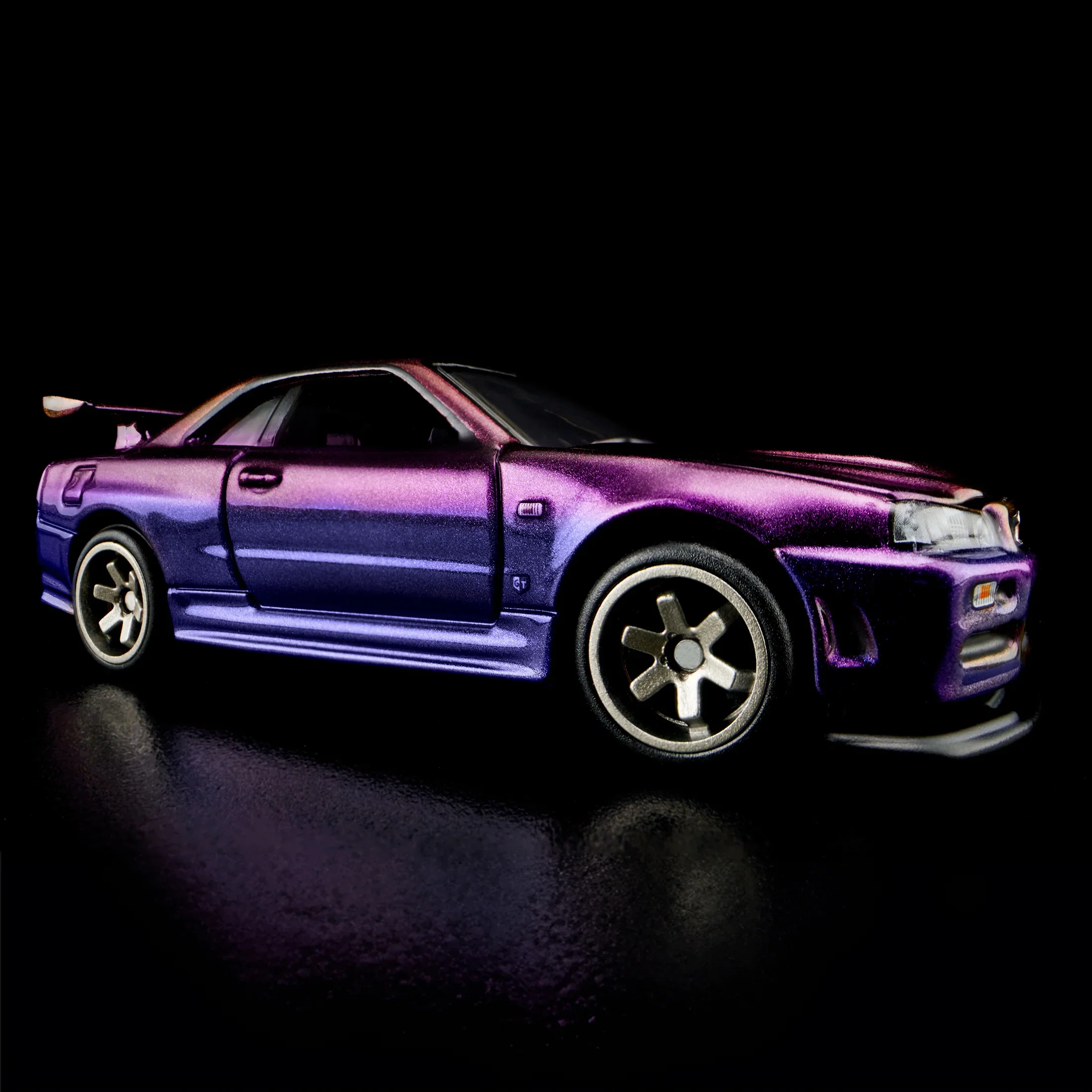 RLC Exclusive Nissan Skyline GT-R BNR34 - Hot Wheels Collectors - Image 11