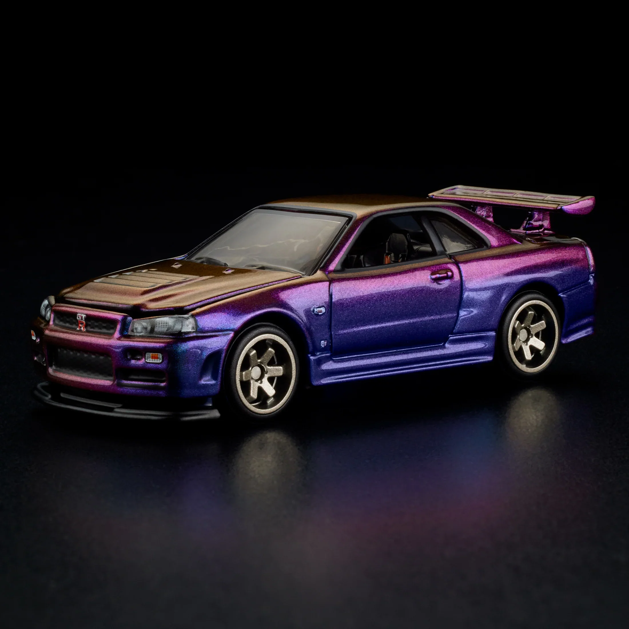 RLC Exclusive Nissan Skyline GT-R BNR34 - Hot Wheels Collectors - Image 2