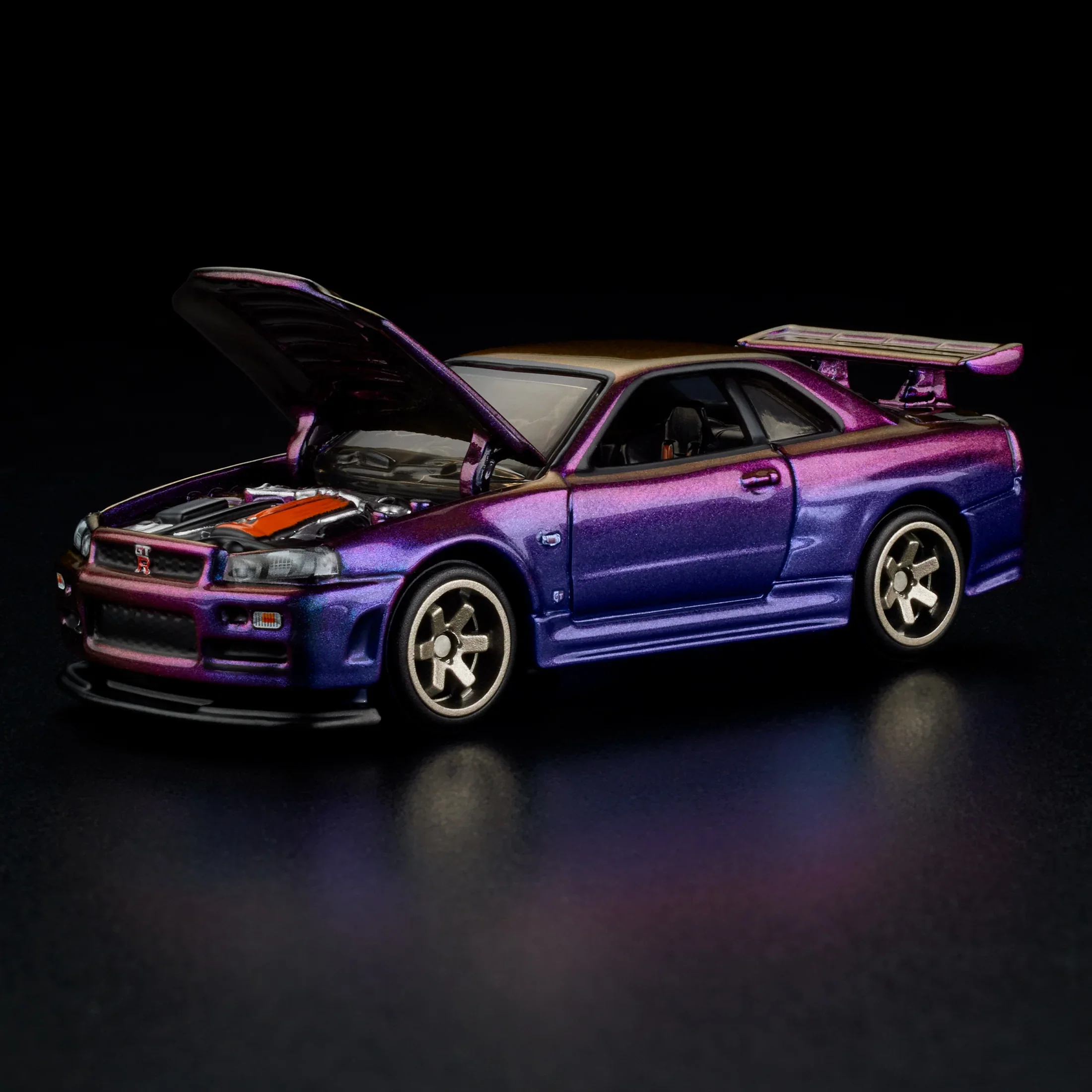 RLC Exclusive Nissan Skyline GT-R BNR34 - Hot Wheels Collectors - Image 3