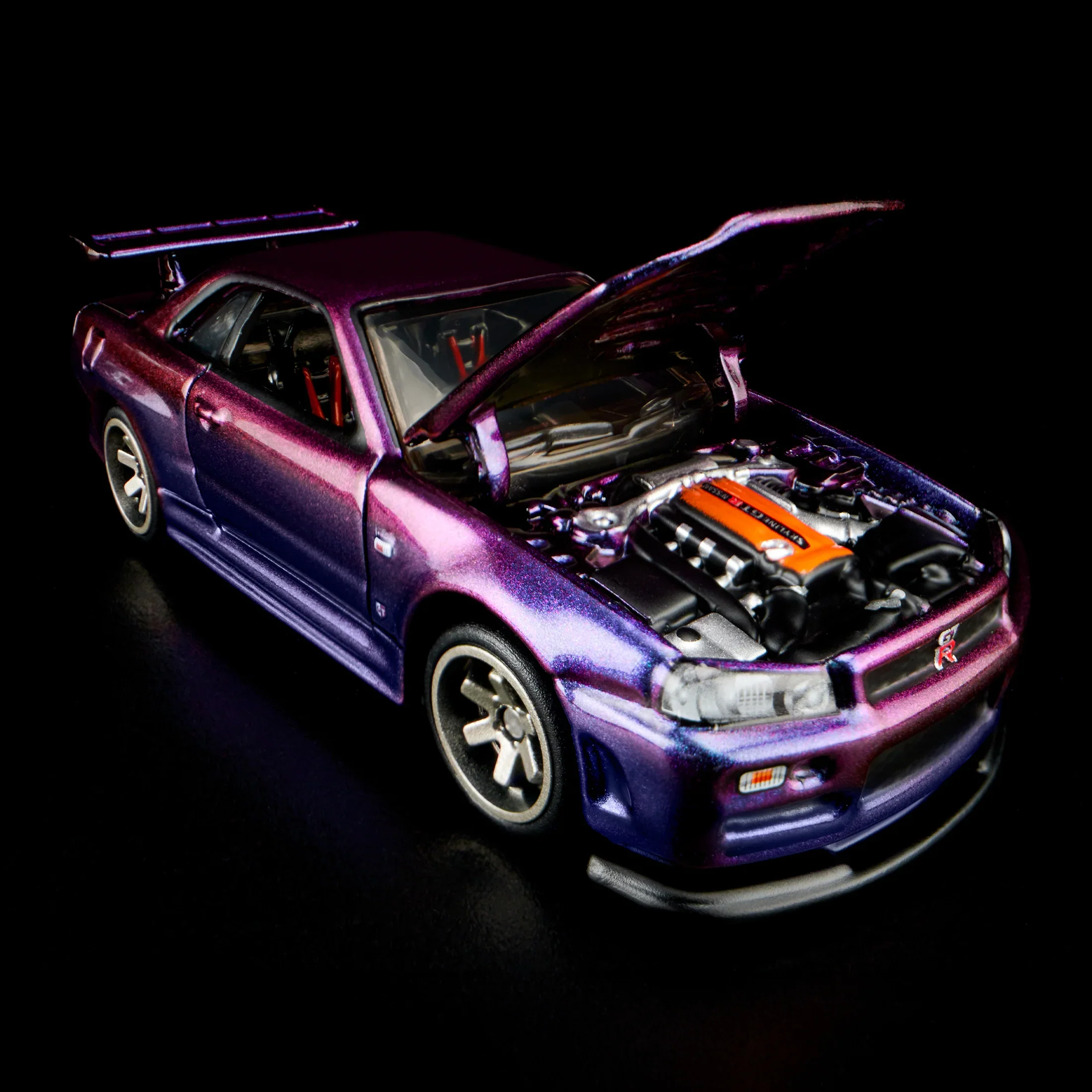 RLC Exclusive Nissan Skyline GT-R BNR34 - Hot Wheels Collectors - Image 9