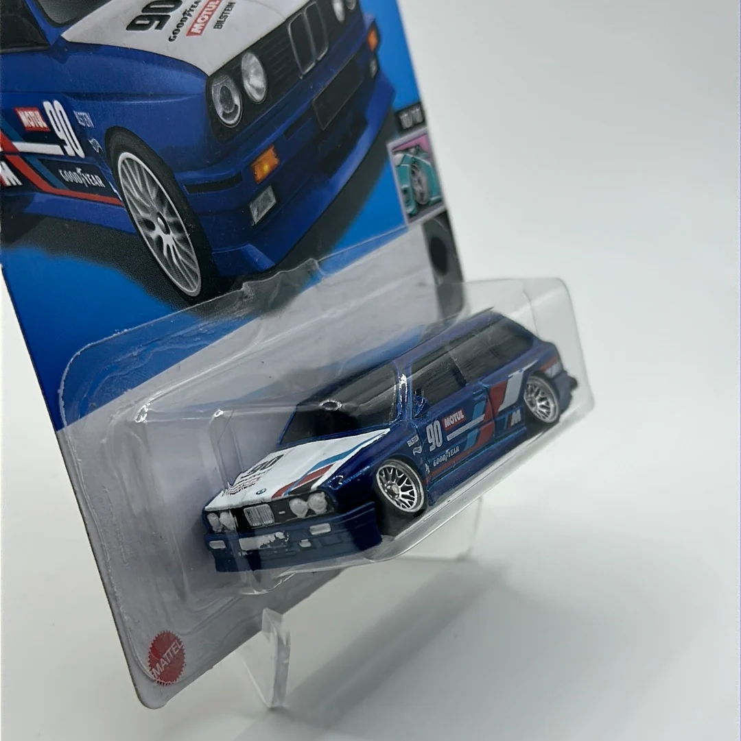HVM CUSTOMS BMW M3 Wagon - Slammed, Cambered and added Exhaust - Image 5
