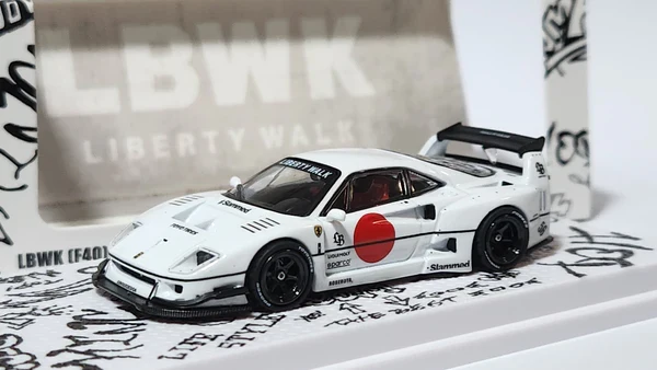 INNO64 Ferrari F40 Tokyo Auto Salon LBWK 1:64 Scale - Image 2