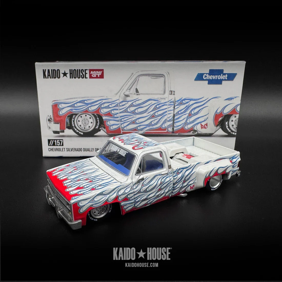 Kaido GT Chevrolet Silverado Dually On Fire V2 - Kaido House x MiniGT