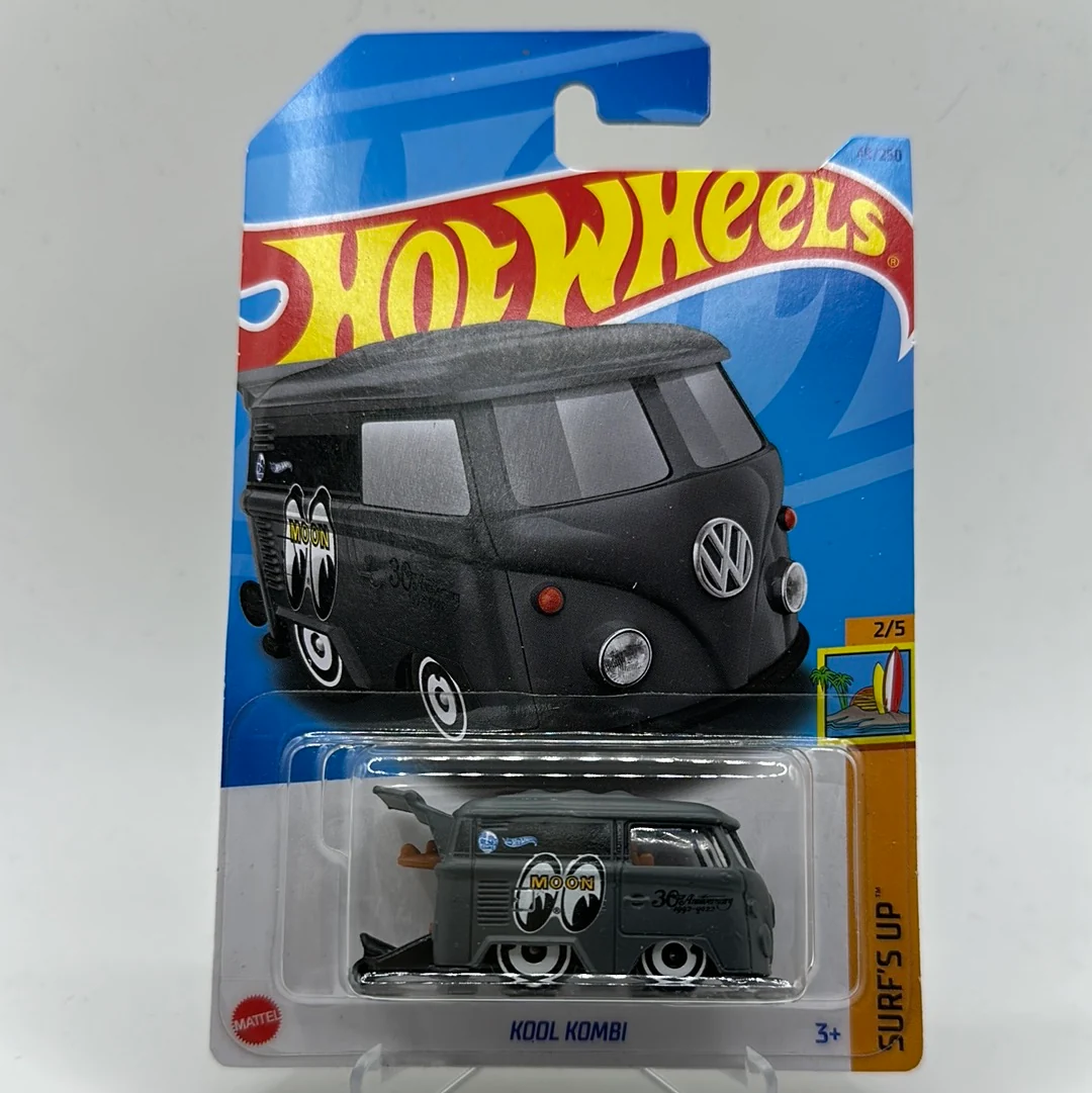 Volkswagen Kool Kombi - Surf’s Up 2/5 Hotwheels Mainline 49/250 MOONEYES