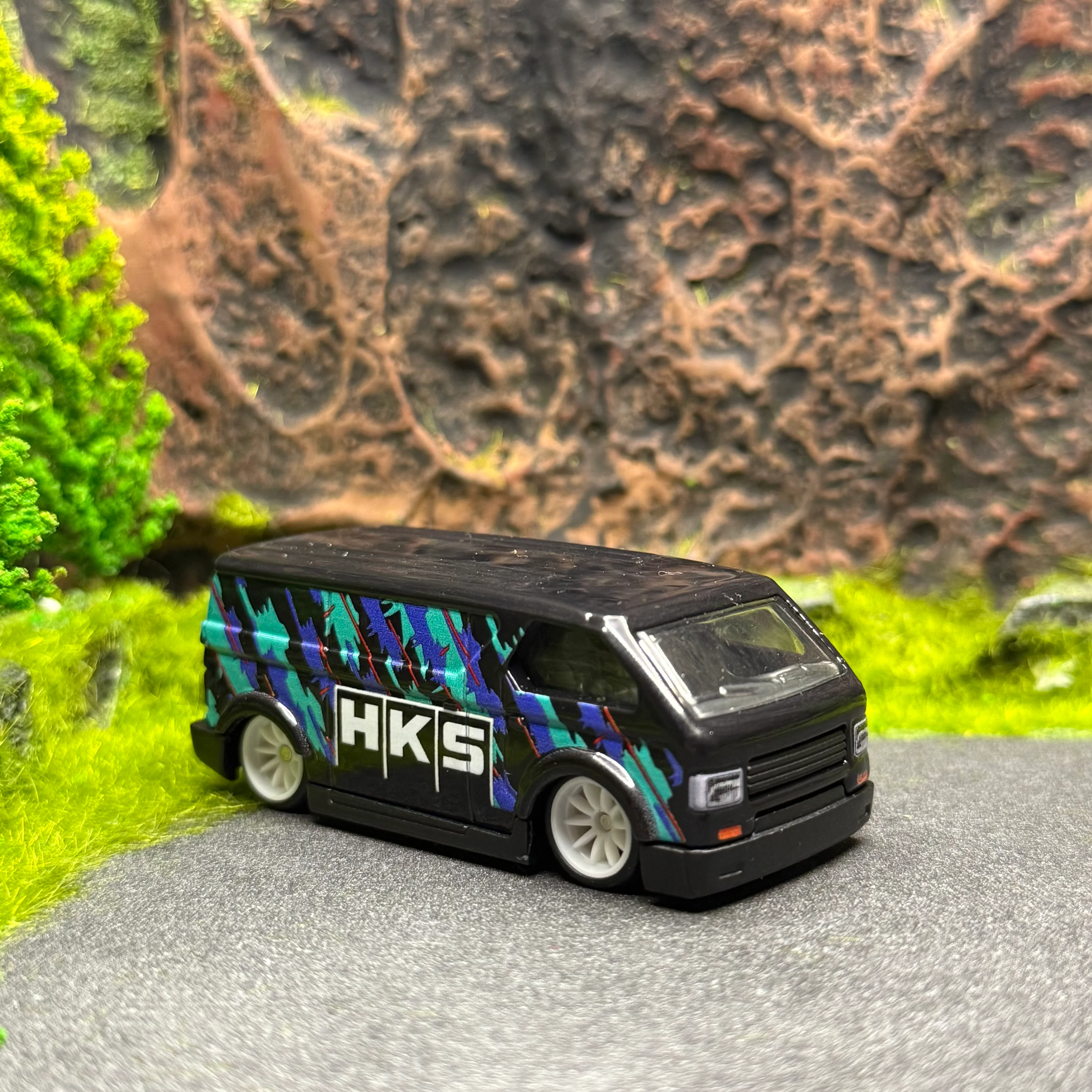 MBK Van HKS *Loose*