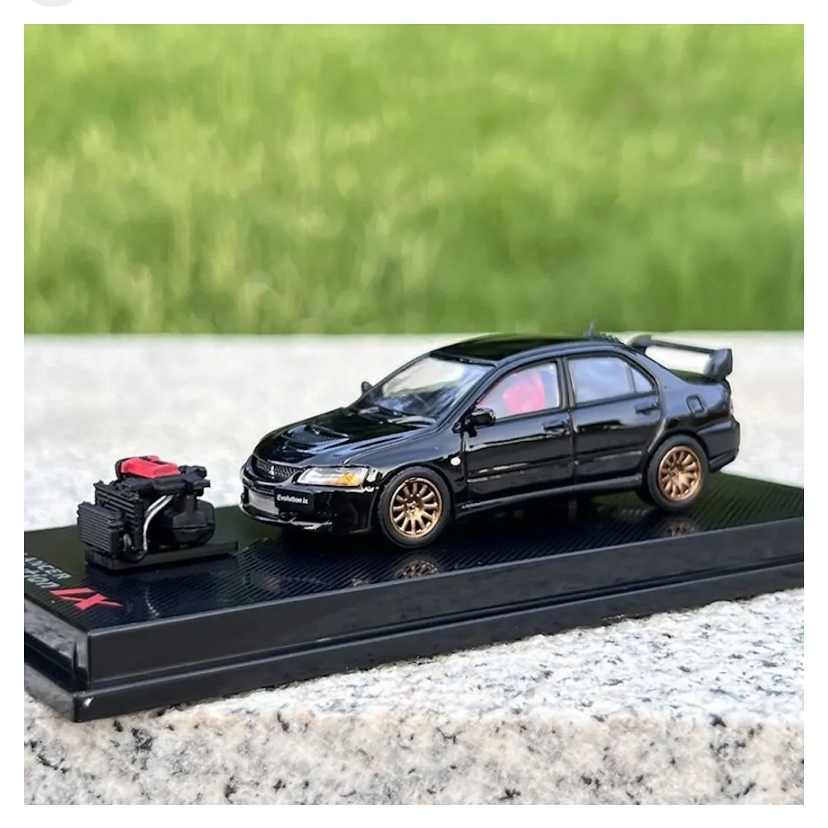 Mitsubishi Lancer EVOLUTION 9 IX (BLACK) w/Engine Sports Model CM 1:64 - Image 2