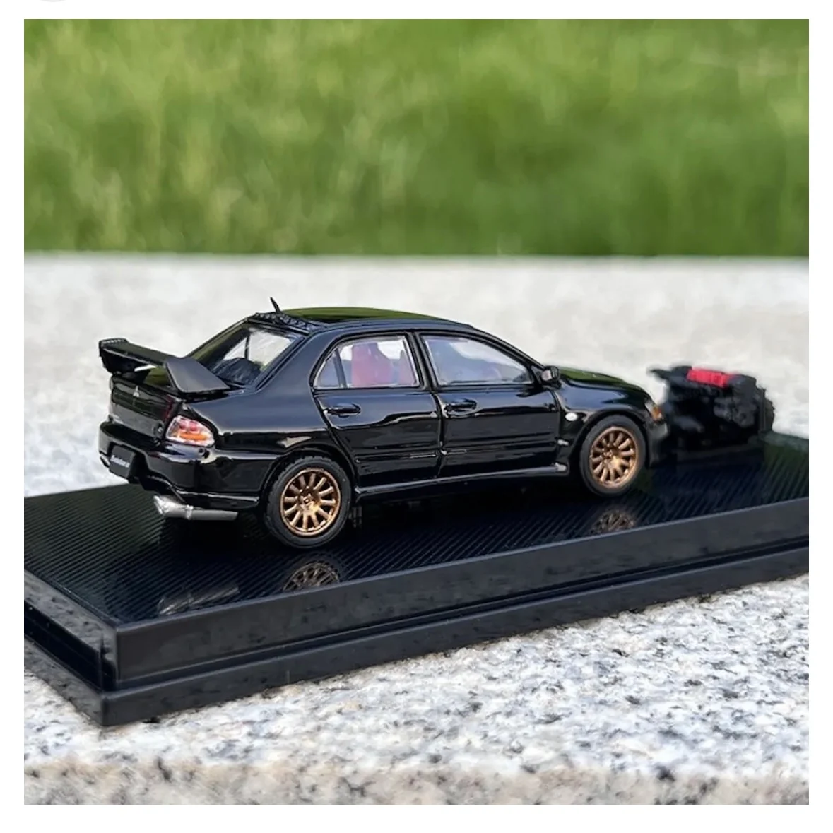Mitsubishi Lancer EVOLUTION 9 IX (BLACK) w/Engine Sports Model CM 1:64 - Image 5