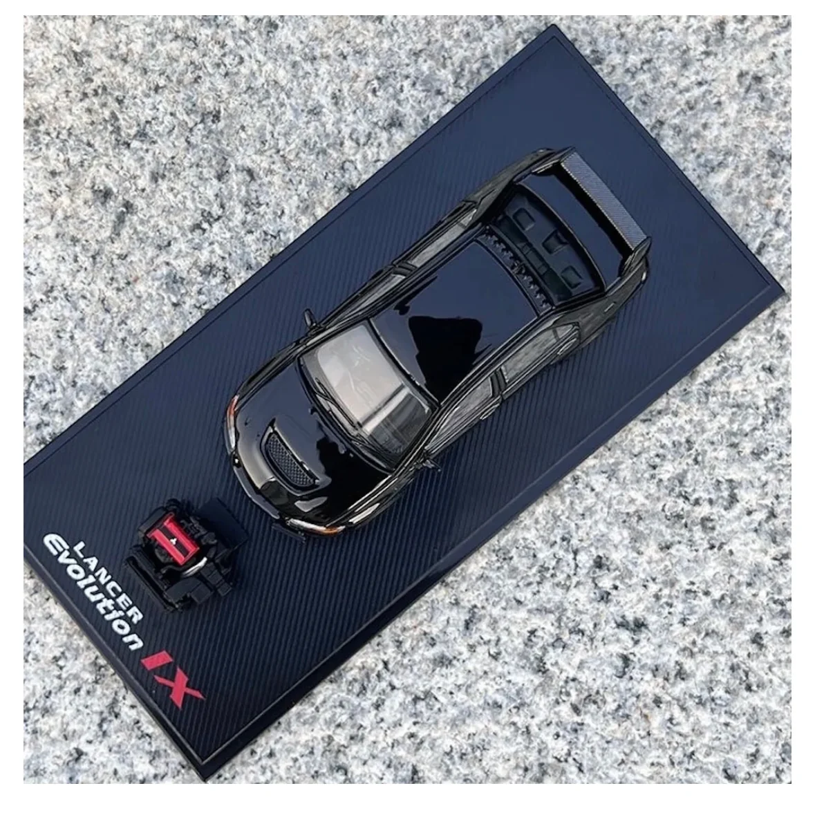 Mitsubishi Lancer EVOLUTION 9 IX (BLACK) w/Engine Sports Model CM 1:64 - Image 6