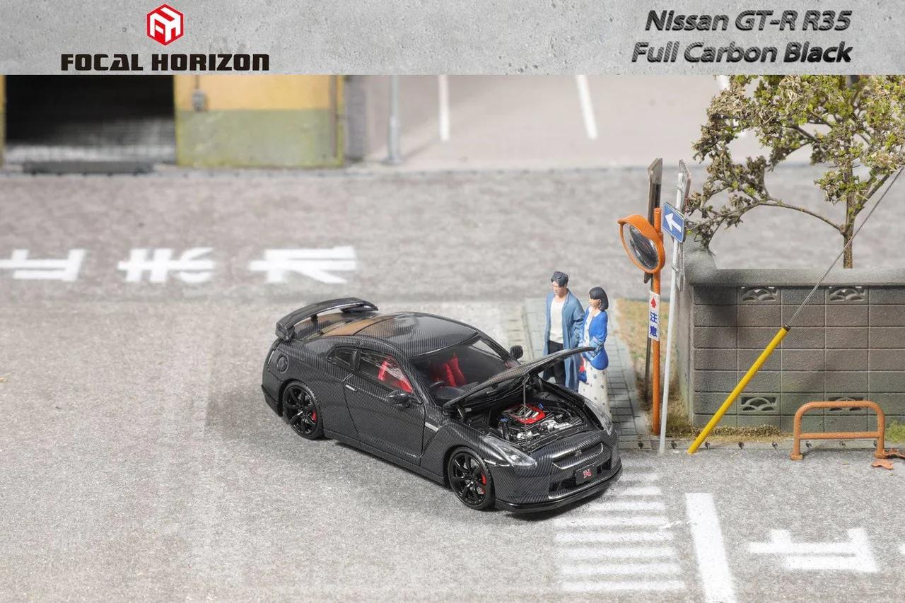Nissan GT-R R35 Full Carbon Black - Focal Horizon LIMITED TO 999pcs