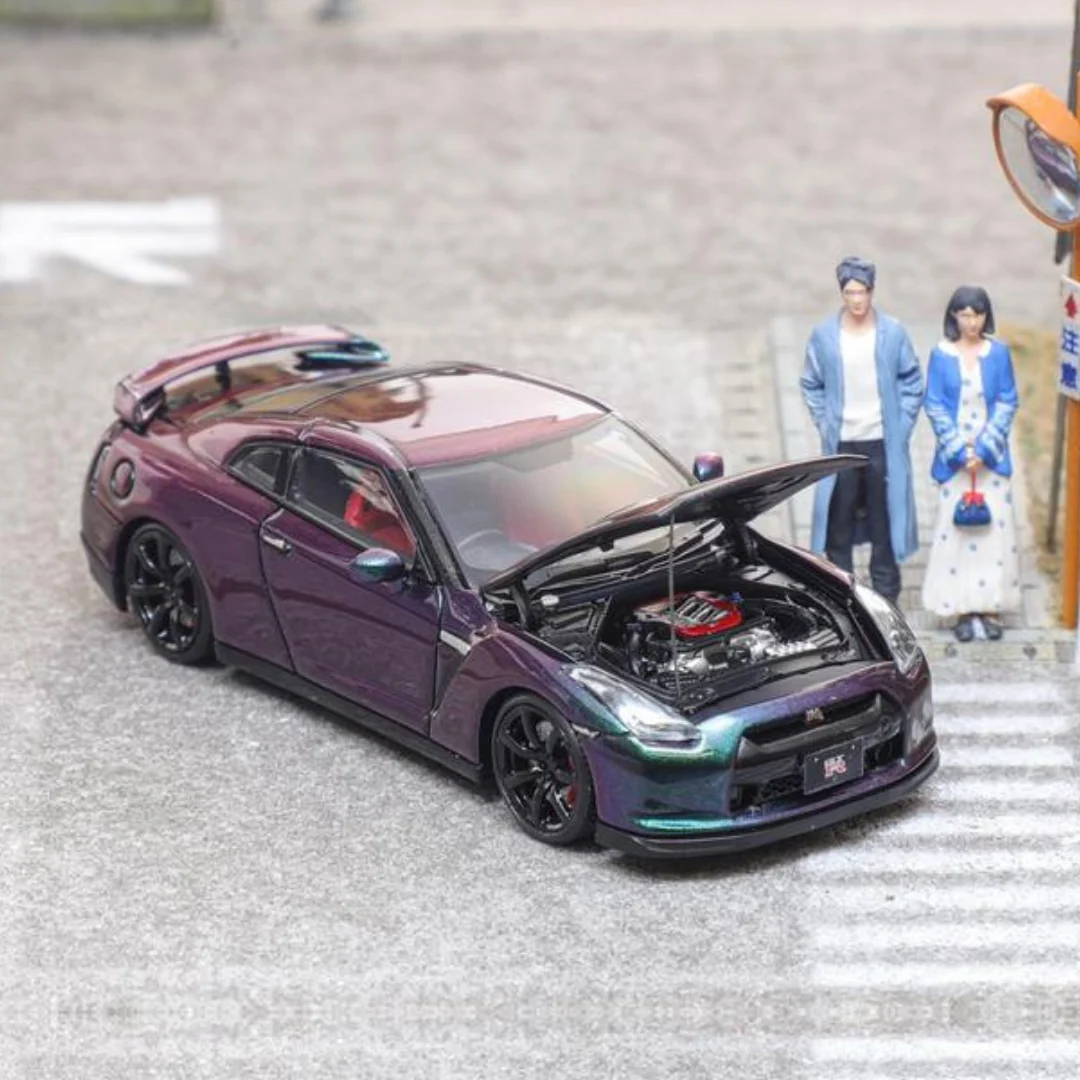Nissan GT-R (R35) Version original – (Magic Purple) *Limited to 999pcs* - Image 3