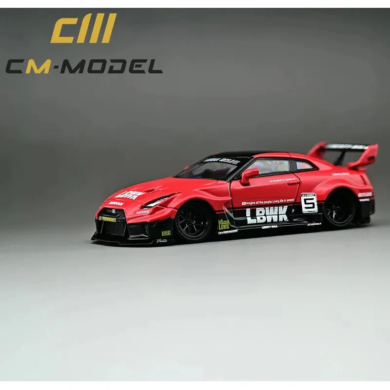 NISSAN R35 LBWK GT35RR SUPER SILHOUETTE #5 (RED/BLACK) CM-MODEL 1:64 - Image 3