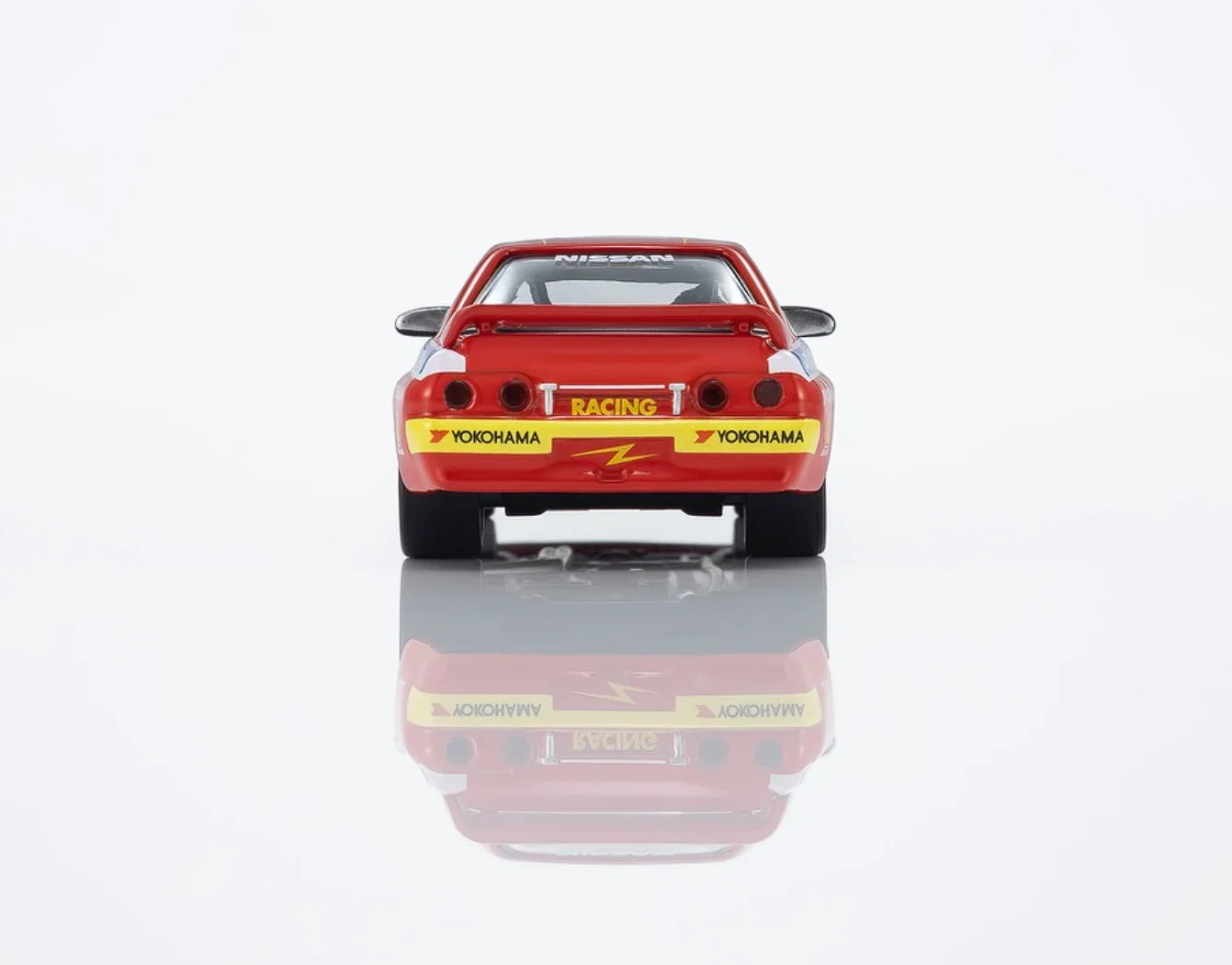 Nissan Skyline GT-R R32 Winfield Racing 1992 Australia KYOSHO 1:64 EXCLUSIVE - Image 3