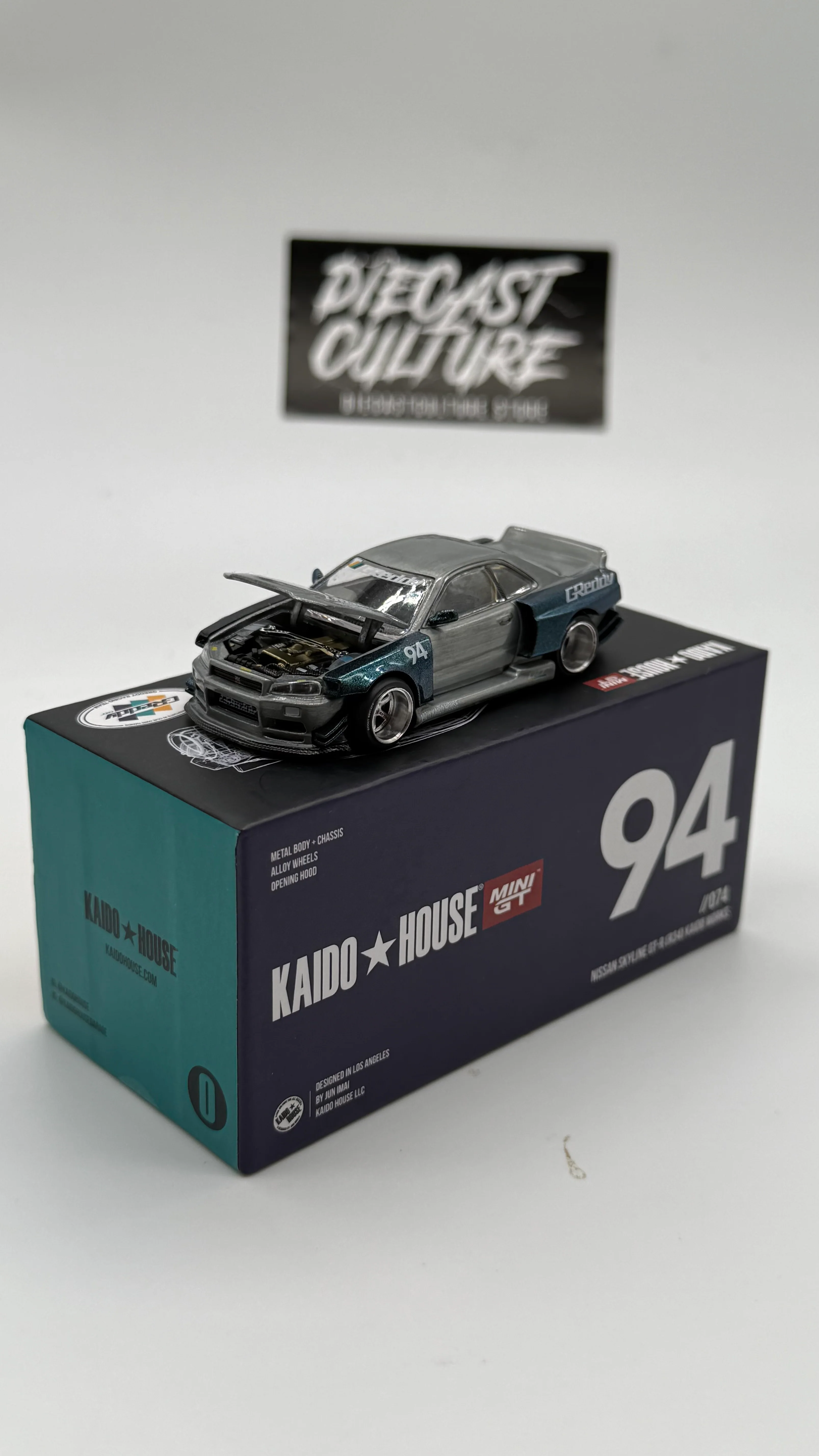 Nissan Skyline GT-R R34 Greddy *RAW CHASE* //074 - Kaido House x MiniGT *Opened* - Image 7