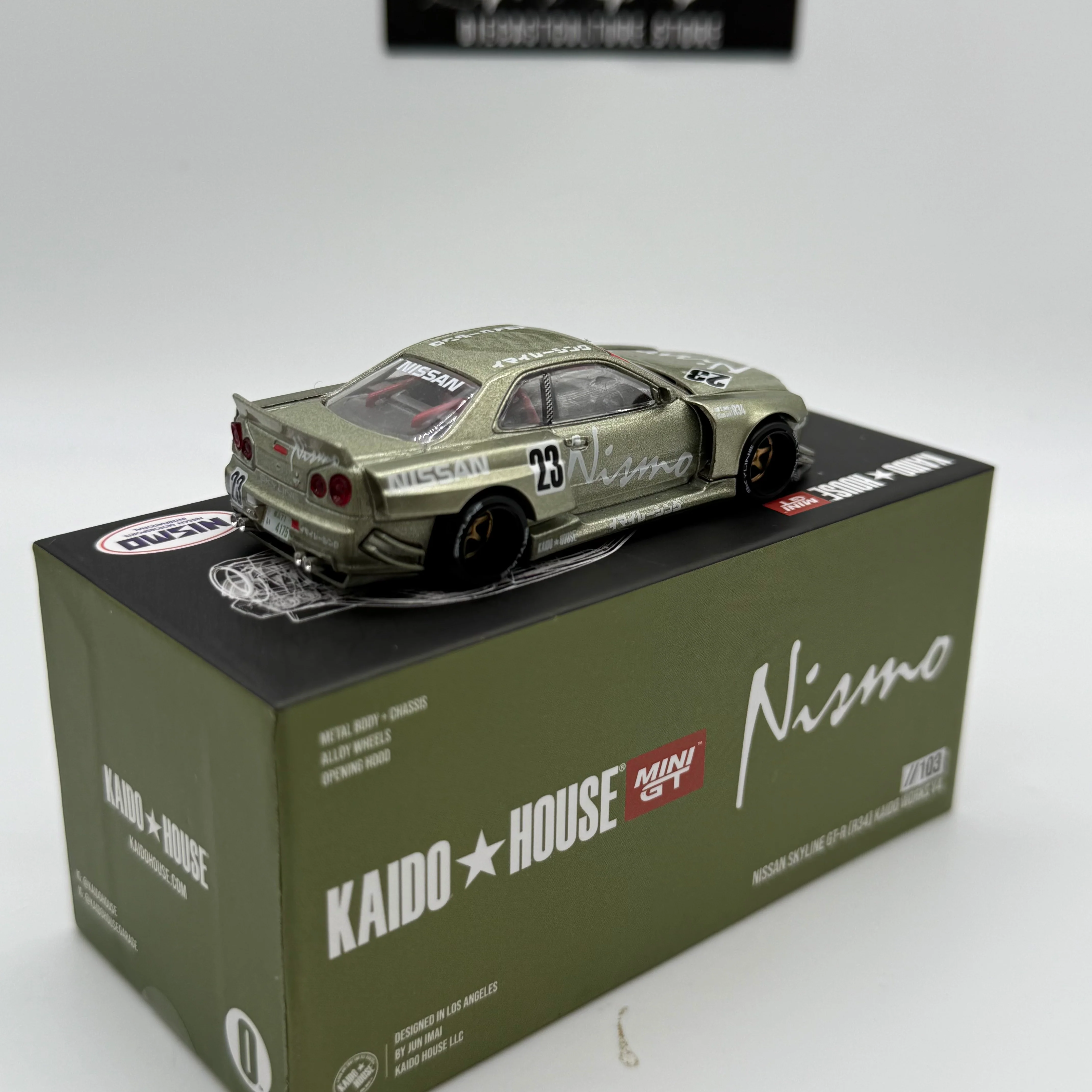 Nissan Skyline GT-R R34 Kaido Works V4 - Kaido House x MiniGT *Loose* - Image 4