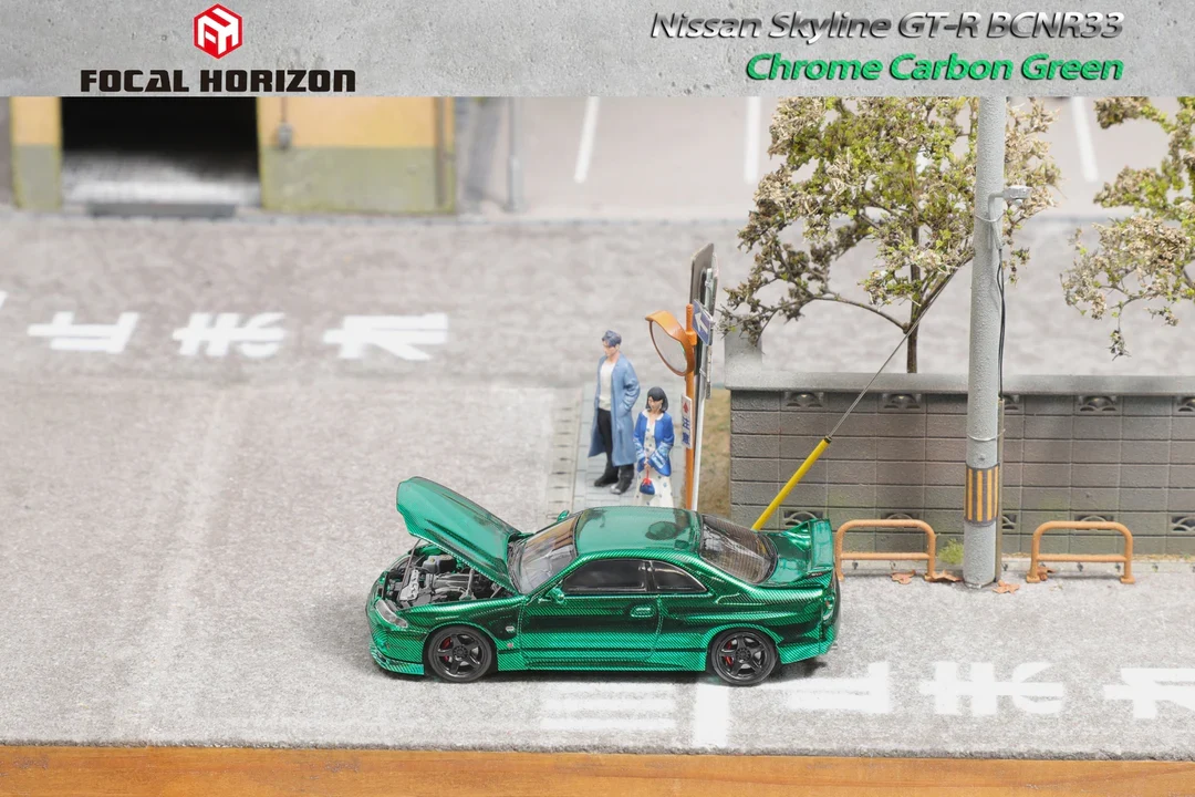 NISSAN SKYLINE GTR R33 (BCNR33) CHROME CARBON GREEN - FOCAL HORIZON LIMITED TO 699pcs - Image 2