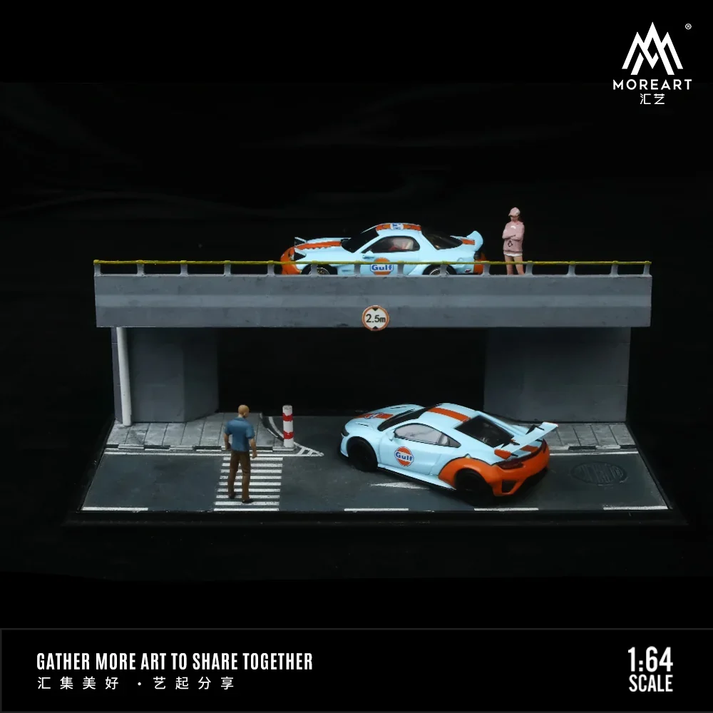Overpass Scene Model Diorama with Acrylic Cover - MoreArt 1:64 - Image 4
