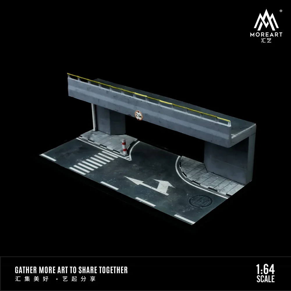Overpass Scene Model Diorama with Acrylic Cover - MoreArt 1:64 - Image 5
