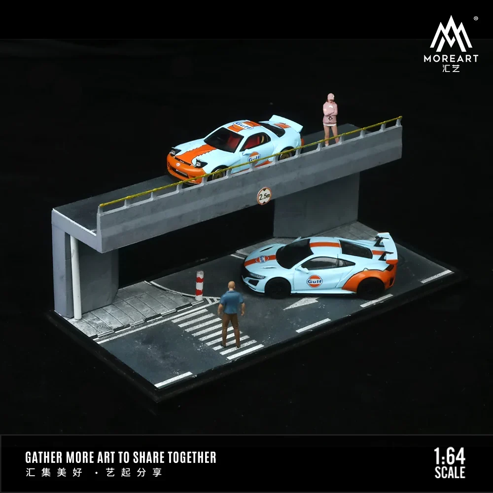 Overpass Scene Model Diorama with Acrylic Cover - MoreArt 1:64 - Image 6