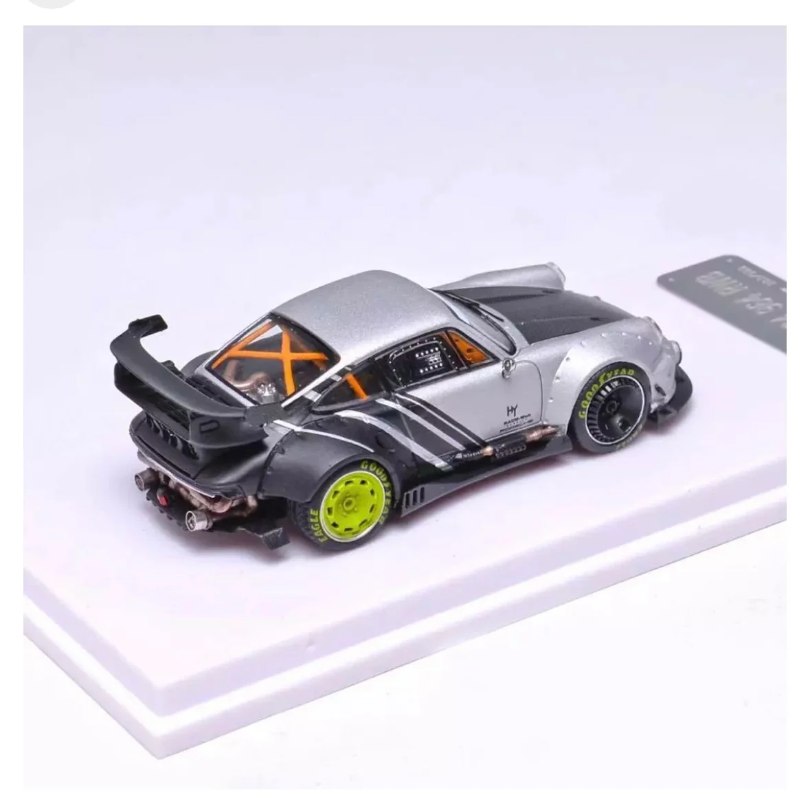 PORSCHE 964 RWB - Limited Edition 771/999 DCM 1:64 - Image 4