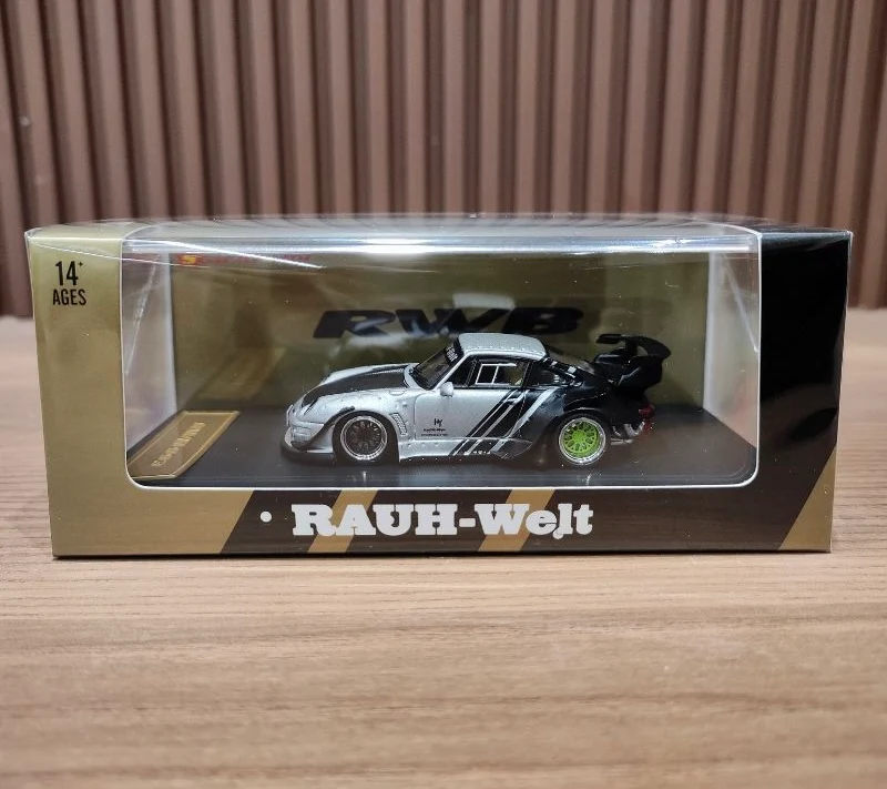 Porsche 993 RWB - Cyberpunk Livery 1:64 - Image 3