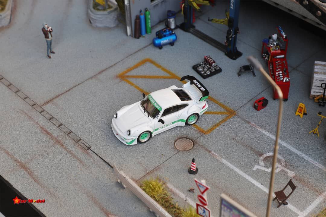 Porsche RWB 964 White w/ Green Rims - Star Model 1:64