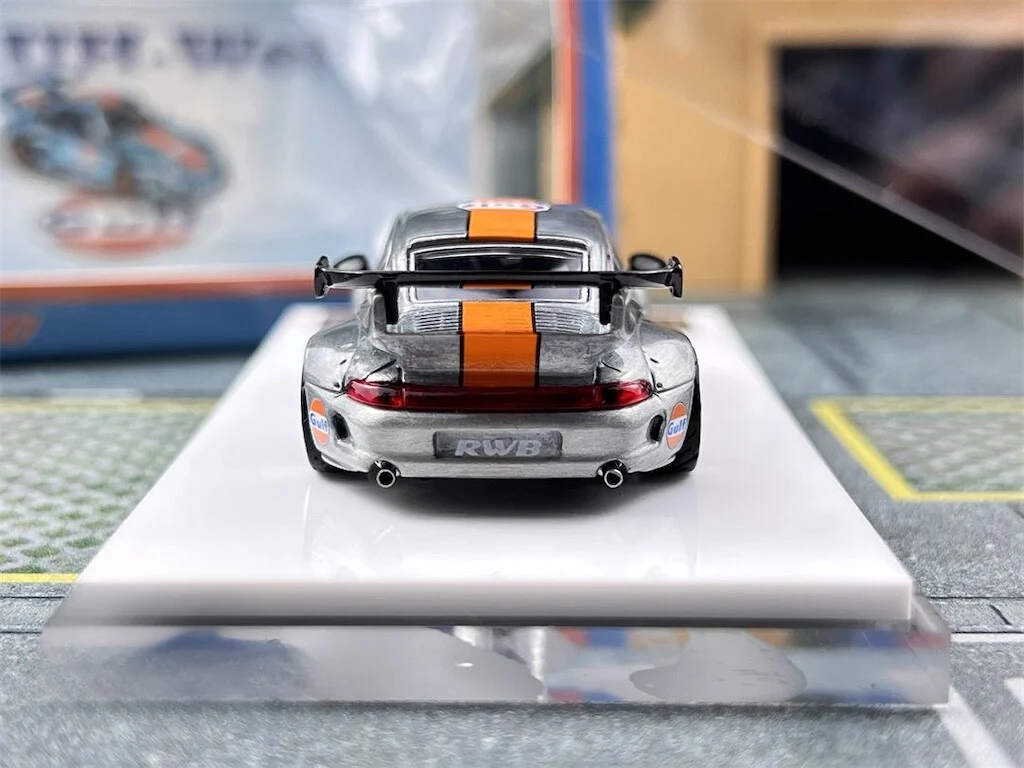 Porsche RWB 993 GT Silver Gulf - LIMITED TO 999pcs FS 1:64 - Image 4