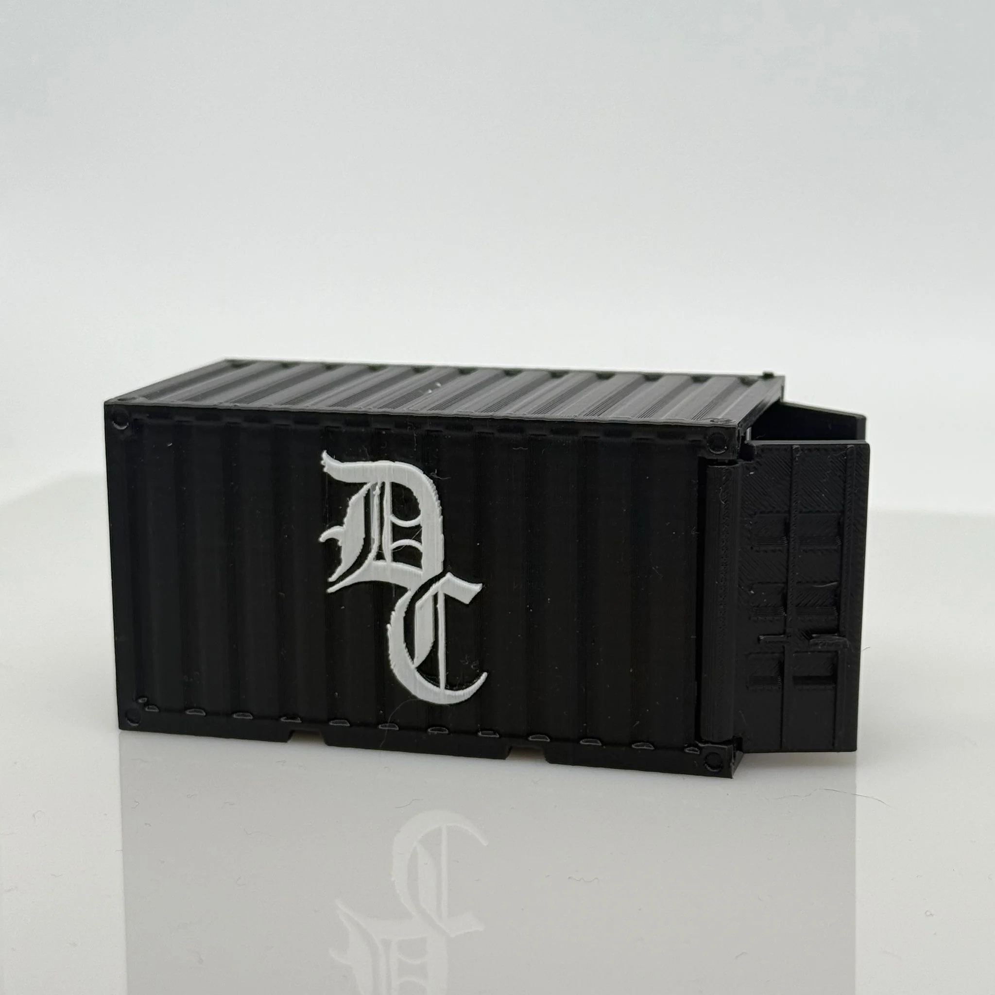 Shipping Container - Opening doors 1:64 Scale - Image 15