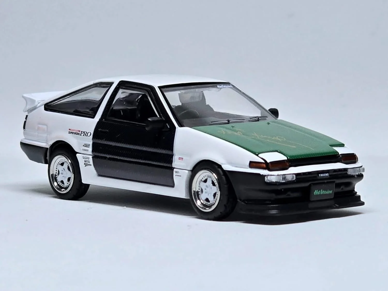 Toyota SPRINTER TRUENO DRIFT KING AE86 Street Hong Kong Toycar Salon 2025 (Blister Packaging)- Hobby JAPAN 1:64 - Image 3