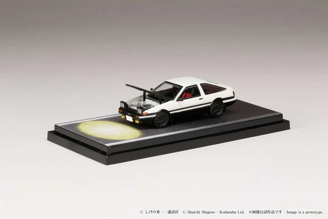 TOYOTA SPRINTER TRUENO GT APEX (AE86) / INITIAL D ENGINE MOUNTED MODEL VS TOMOYUKI TACHI - HOBBY JAPAN 1:64 - Image 10