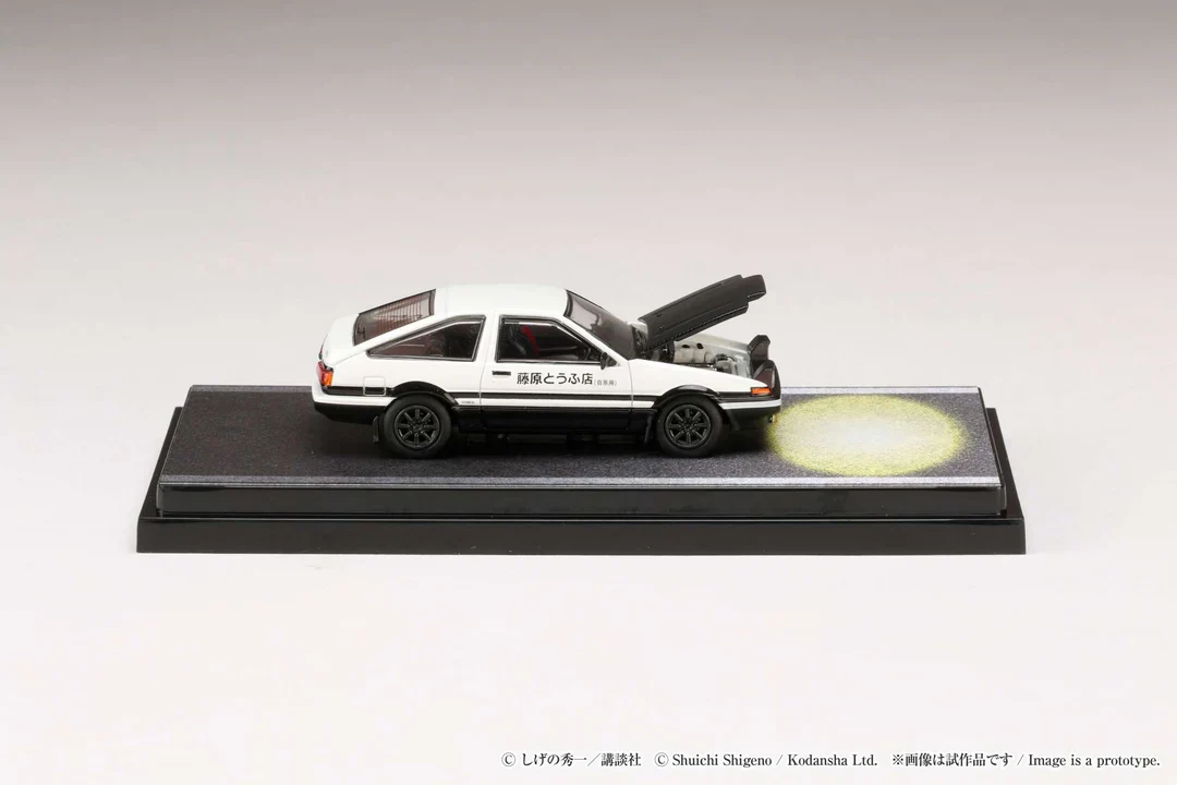 TOYOTA SPRINTER TRUENO GT APEX (AE86) / INITIAL D ENGINE MOUNTED MODEL VS TOMOYUKI TACHI - HOBBY JAPAN 1:64 - Image 12