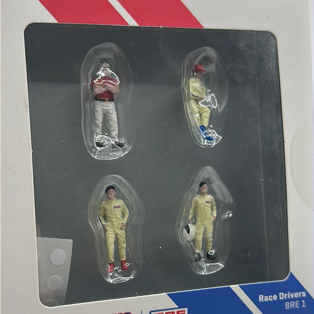 Tarmac Works Figures Race Drivers 1/64 (Brock Racing Enterprises) TW64F-006-BRE1 - Image 2
