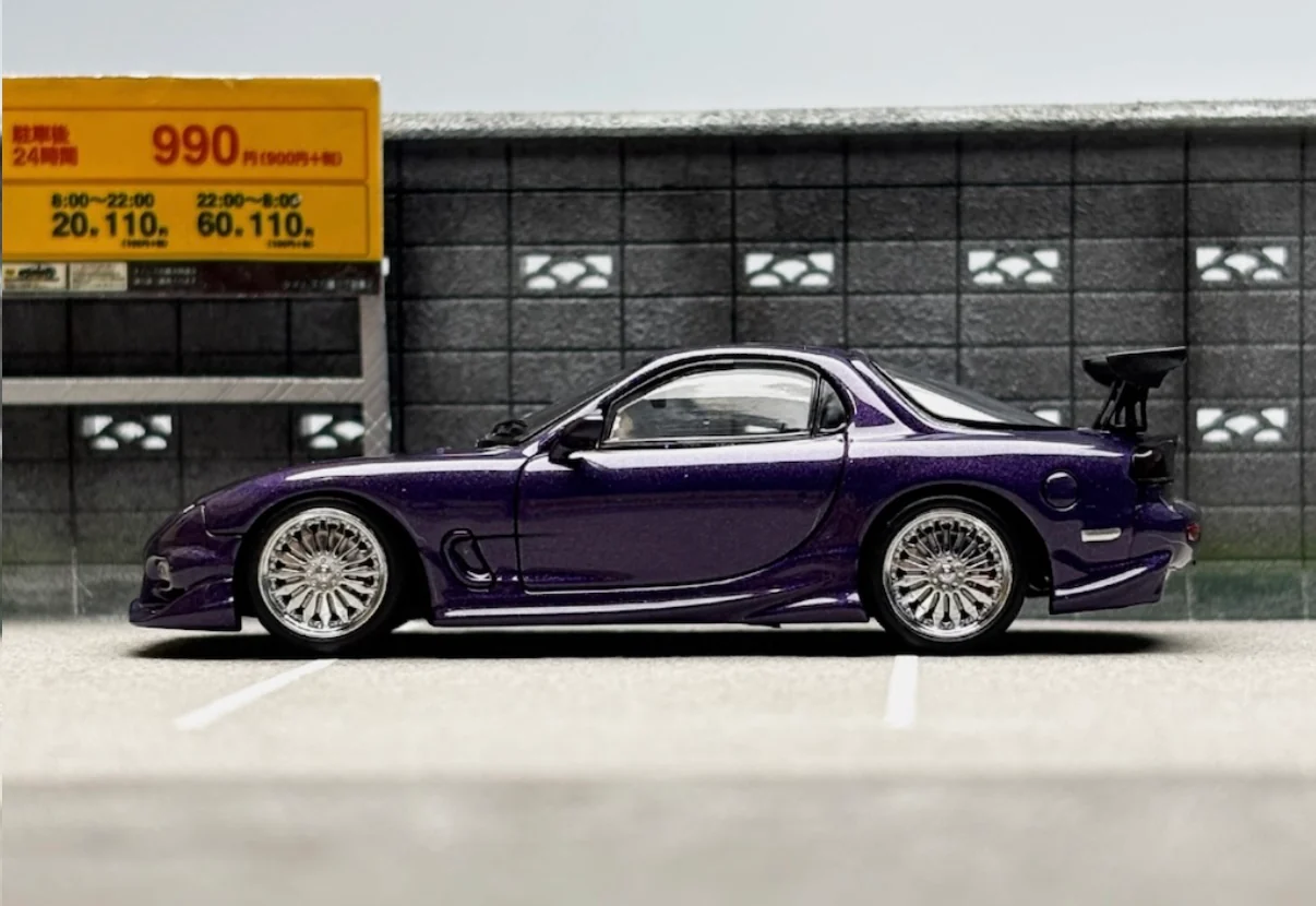 Veilside Mazda RX7 GT WING (Midnight Purple) LIMITED TO 599pcs - Mortal 1:64 - Image 4