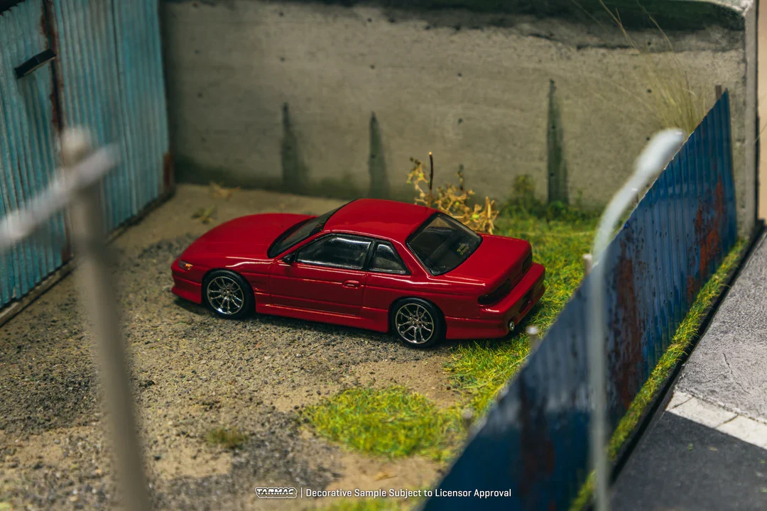 VERTEX NISSAN SILVIA S13 RED METALLIC - TARMAC WORKS 1:64 - Image 3