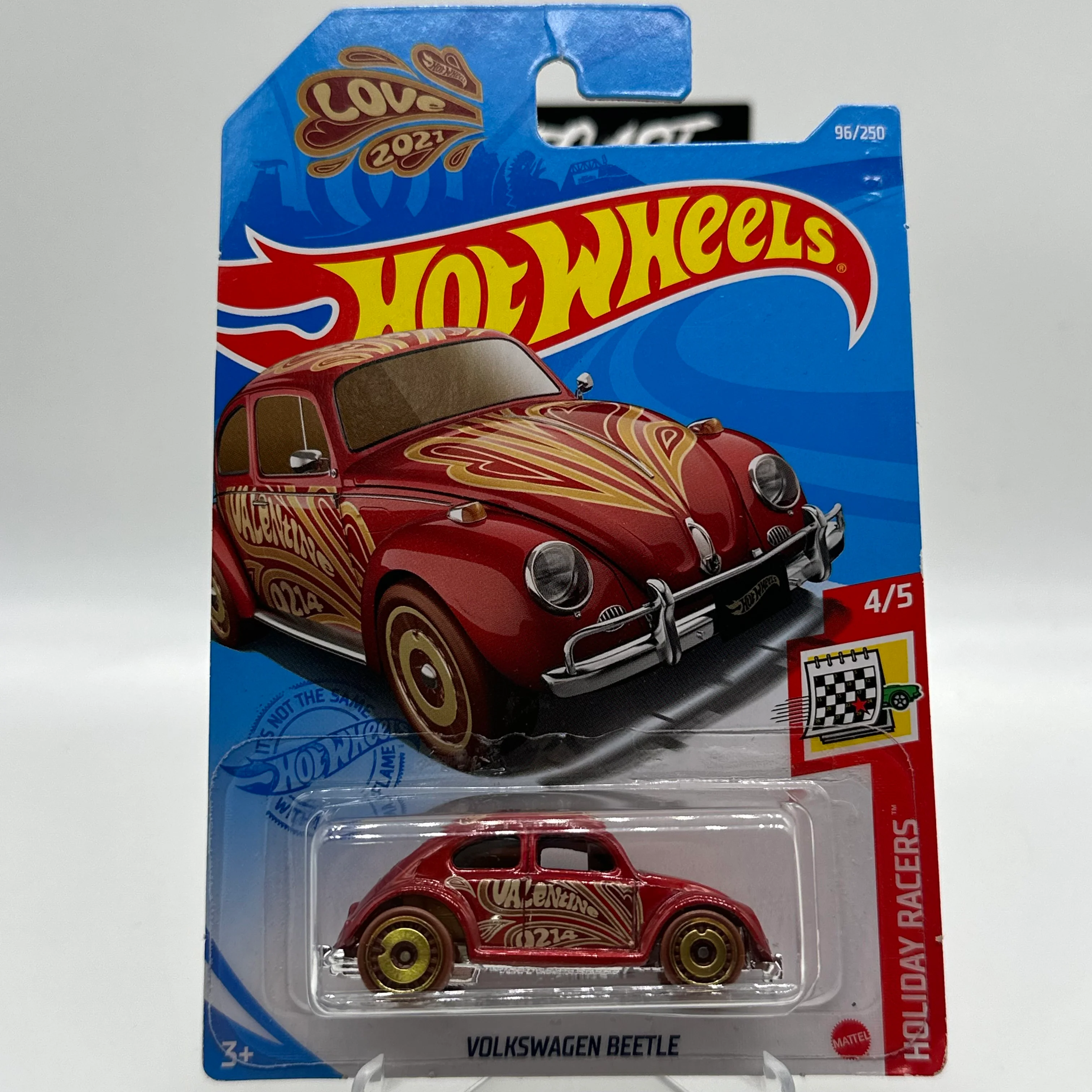 Volkswagen Beetle VALENTINES DAY LOVE 2021 - Holiday Racers 4/5 Hotwheels Mainline 96/250 *Check Condition*